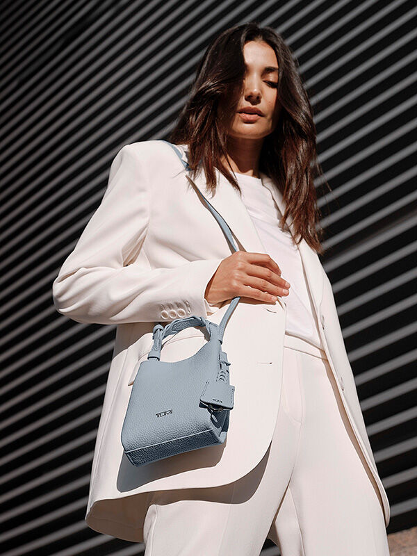 Tumi outerwear cheap