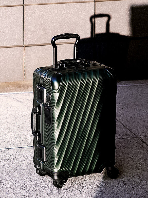TUMI