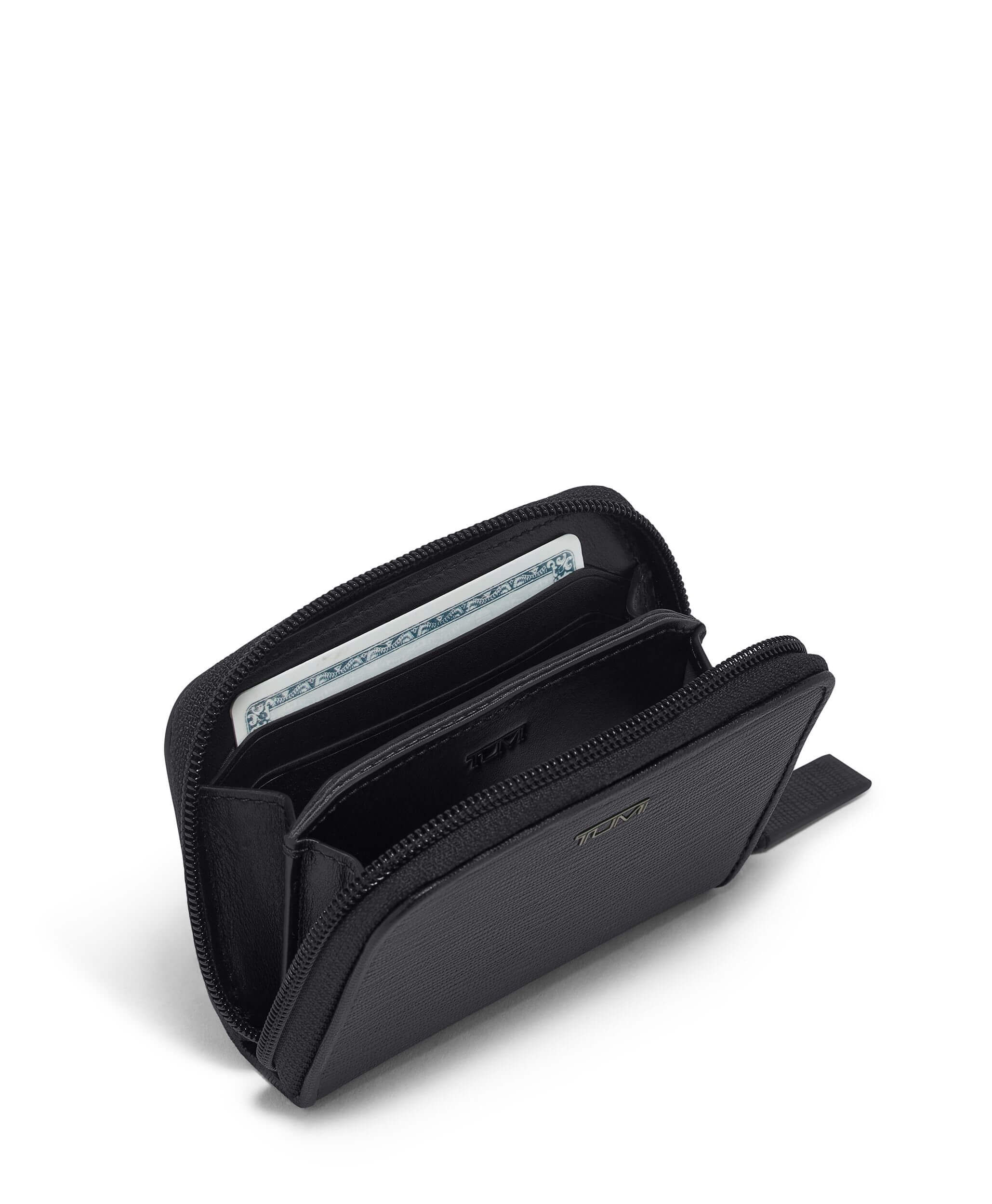 Tumi nassau sales
