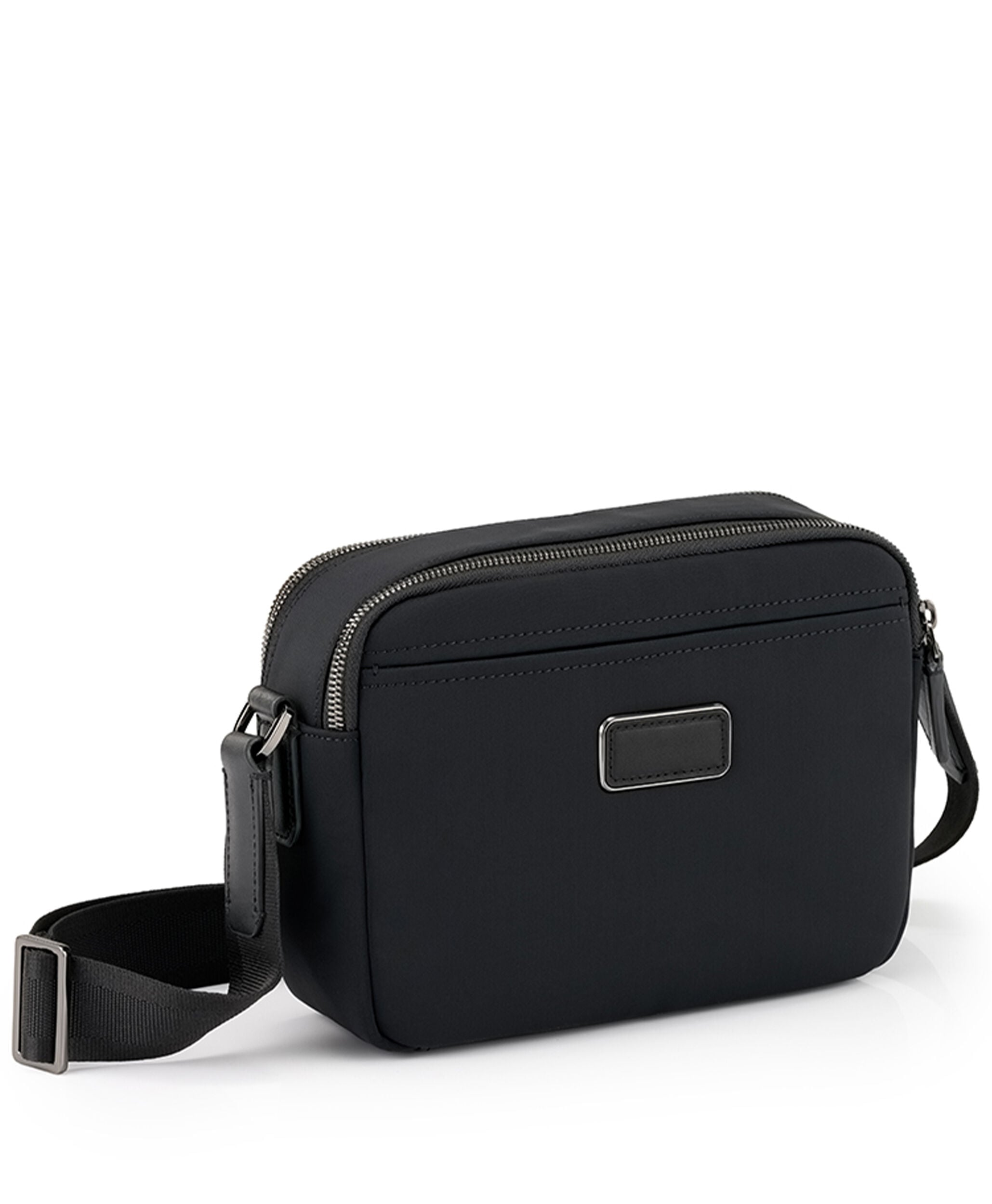 yu Victorinox Mythic Crossbody Bag in black - 653455