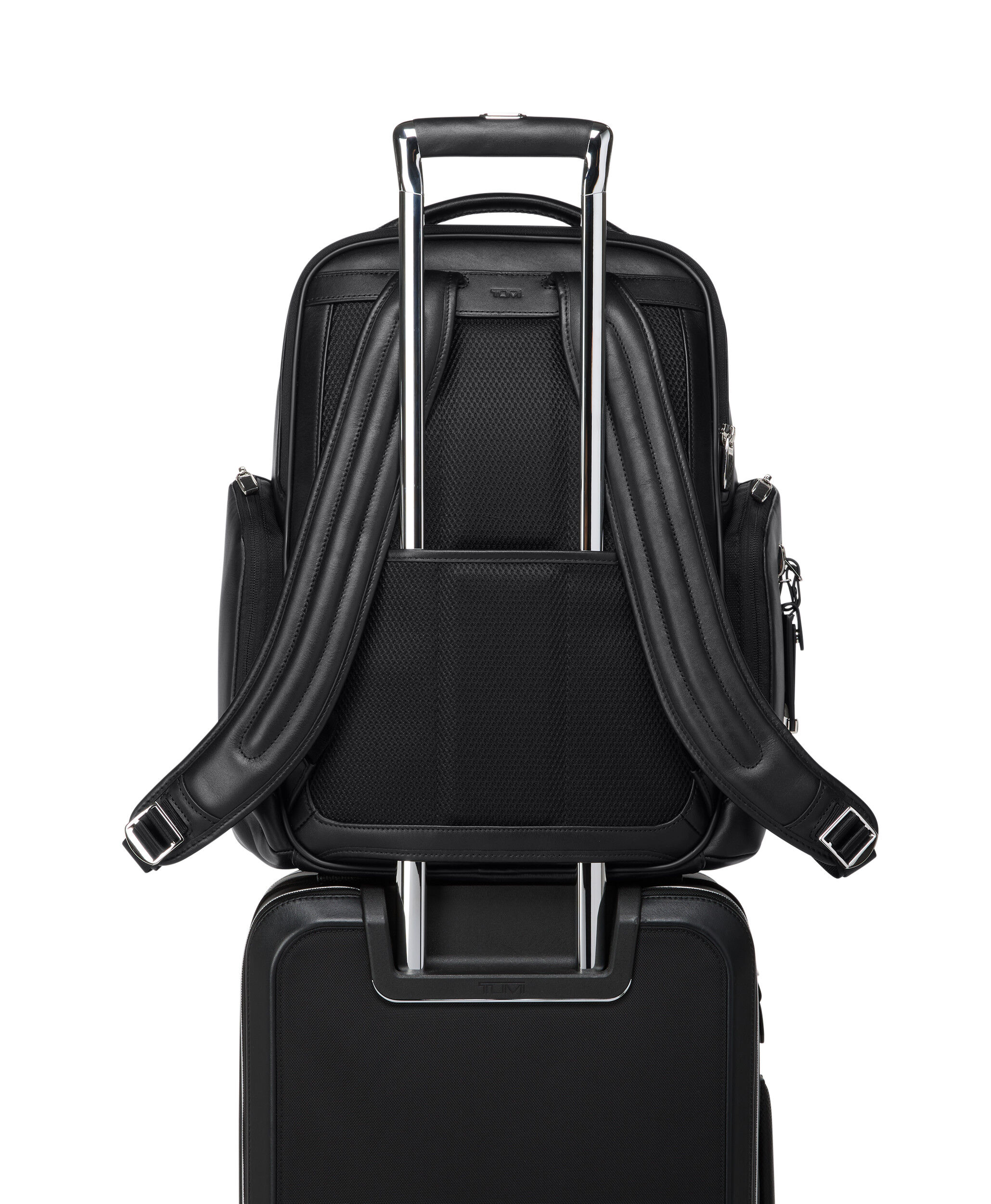 Arrivé Barker Large Backpack Black | TUMI UK