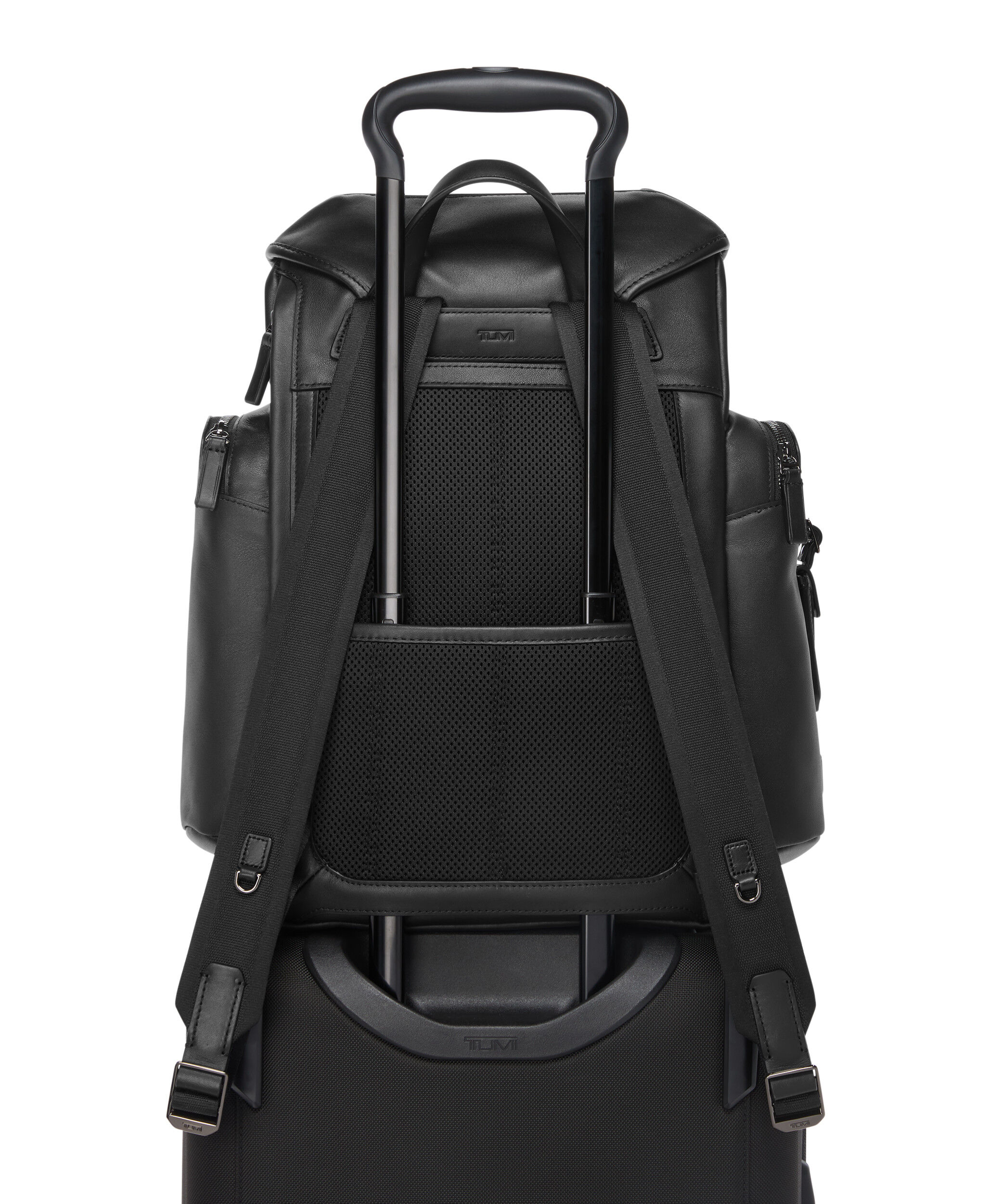 TUMI 本革シリーズ 159056-A608_05.jpg?sw=1200&sh=1456