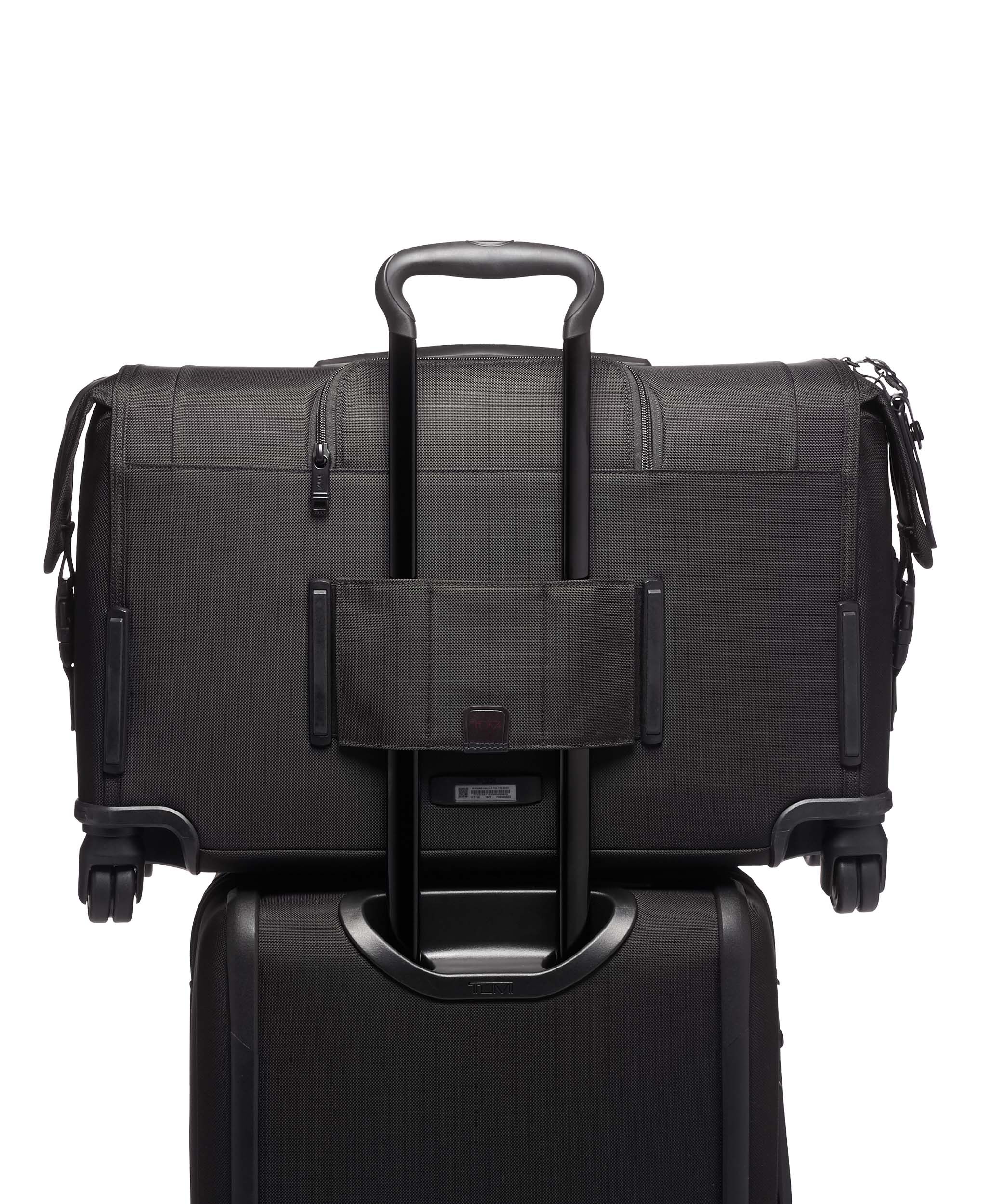 Tumi alpha 3 extended online trip 4 wheeled garment bag