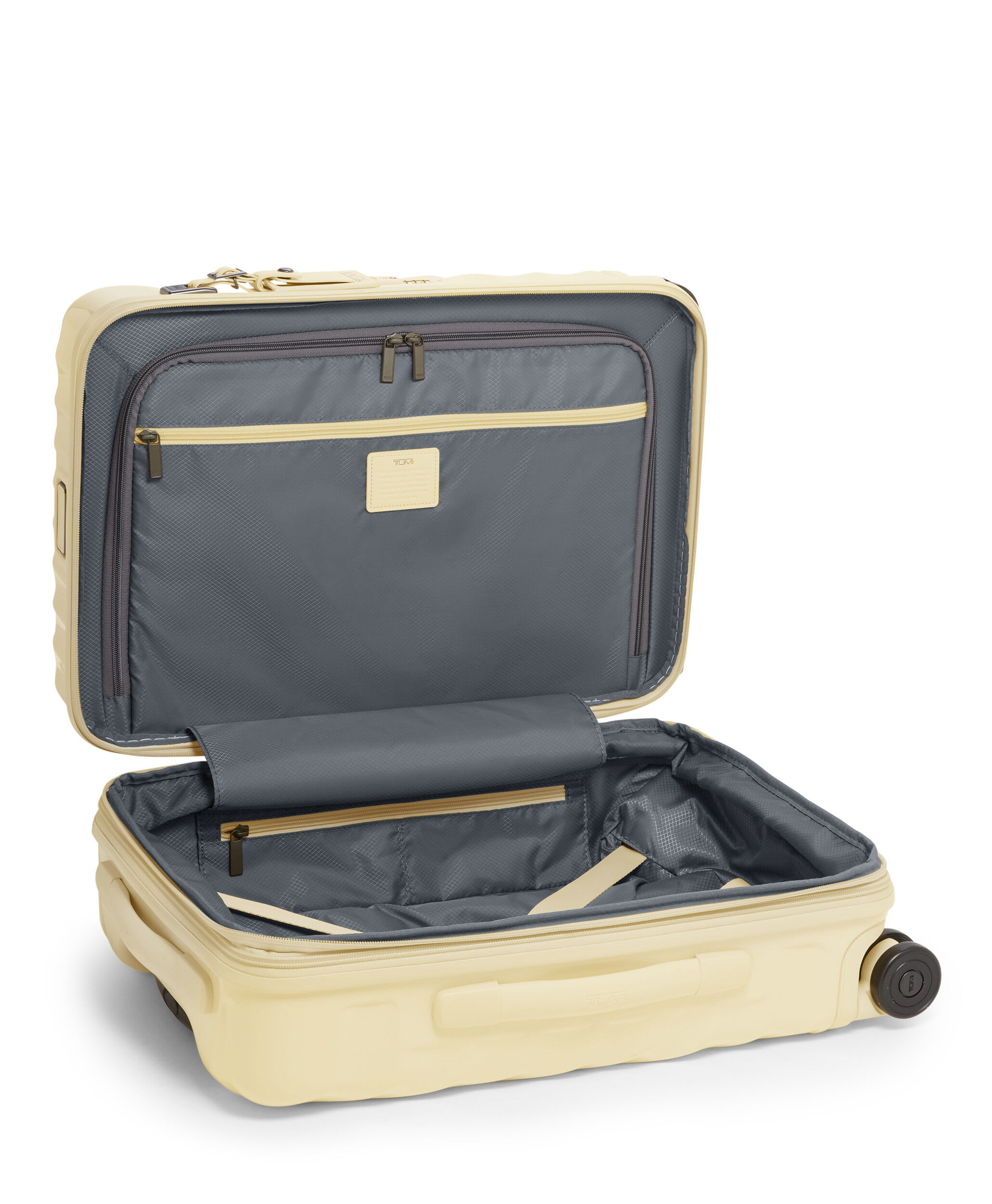 Luggage, Messenger Bags, Totes, Duffles & Backpacks