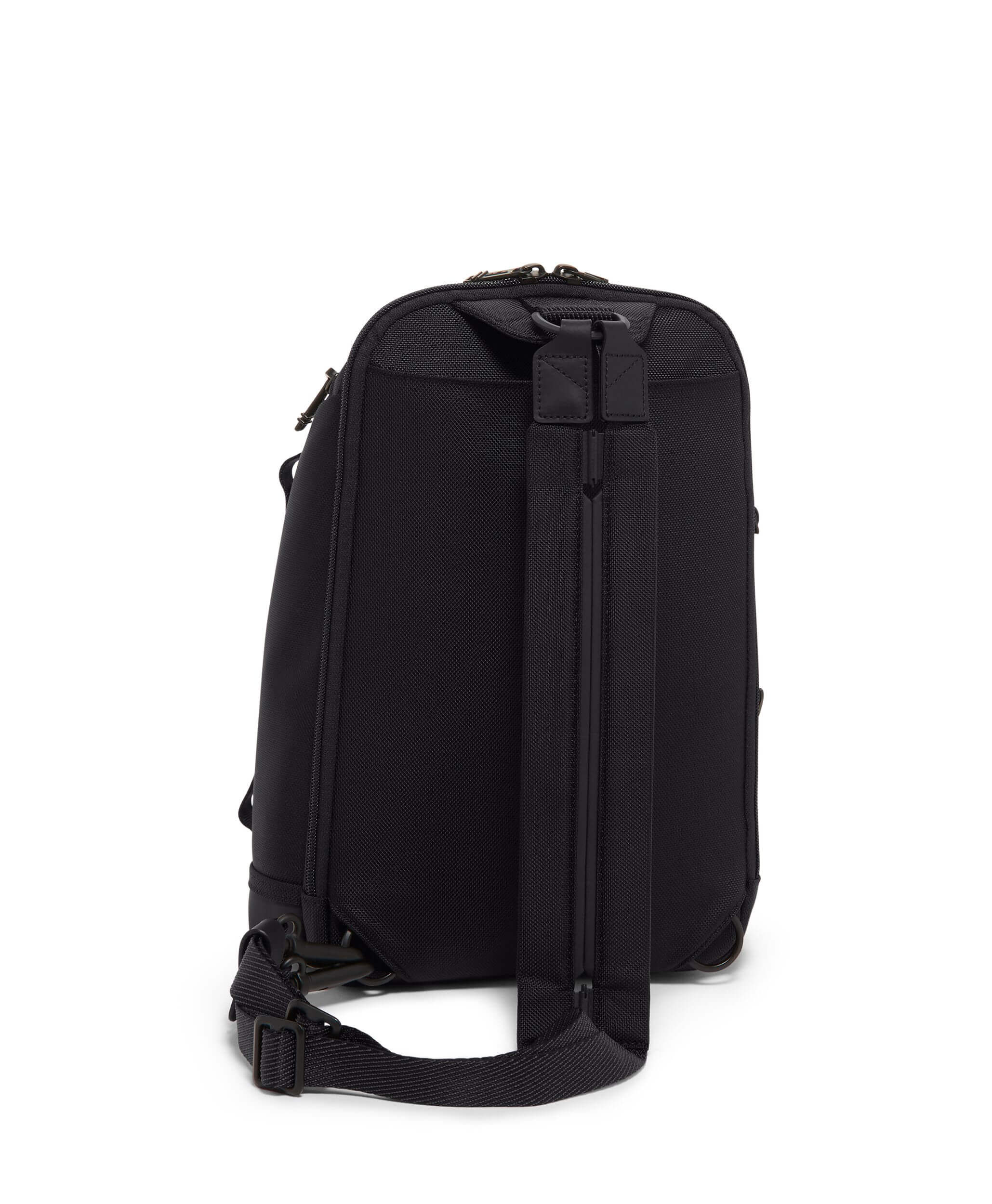 Alpha Bravo Knight Sling TUMI UK