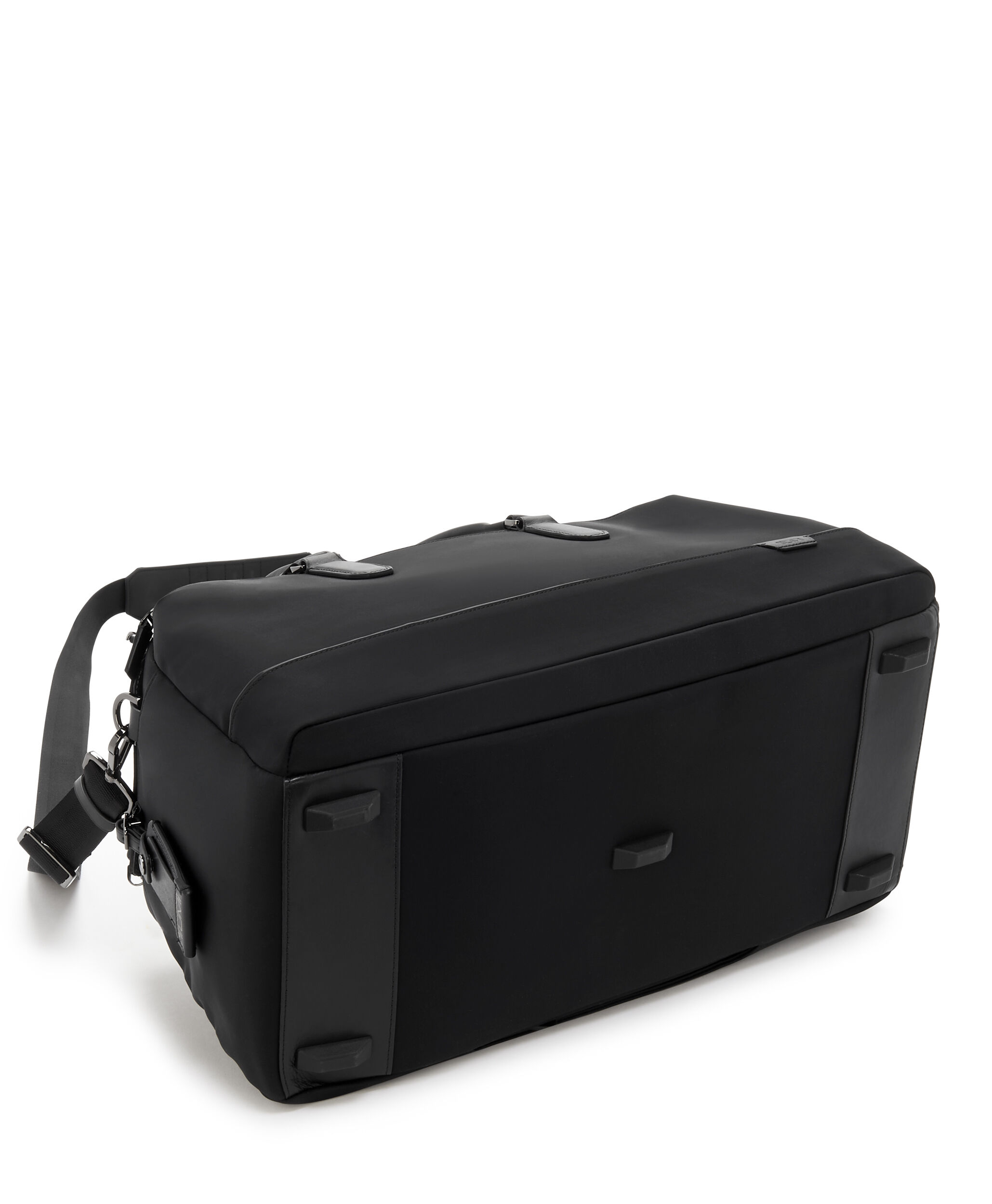 Tumi corporate discount store