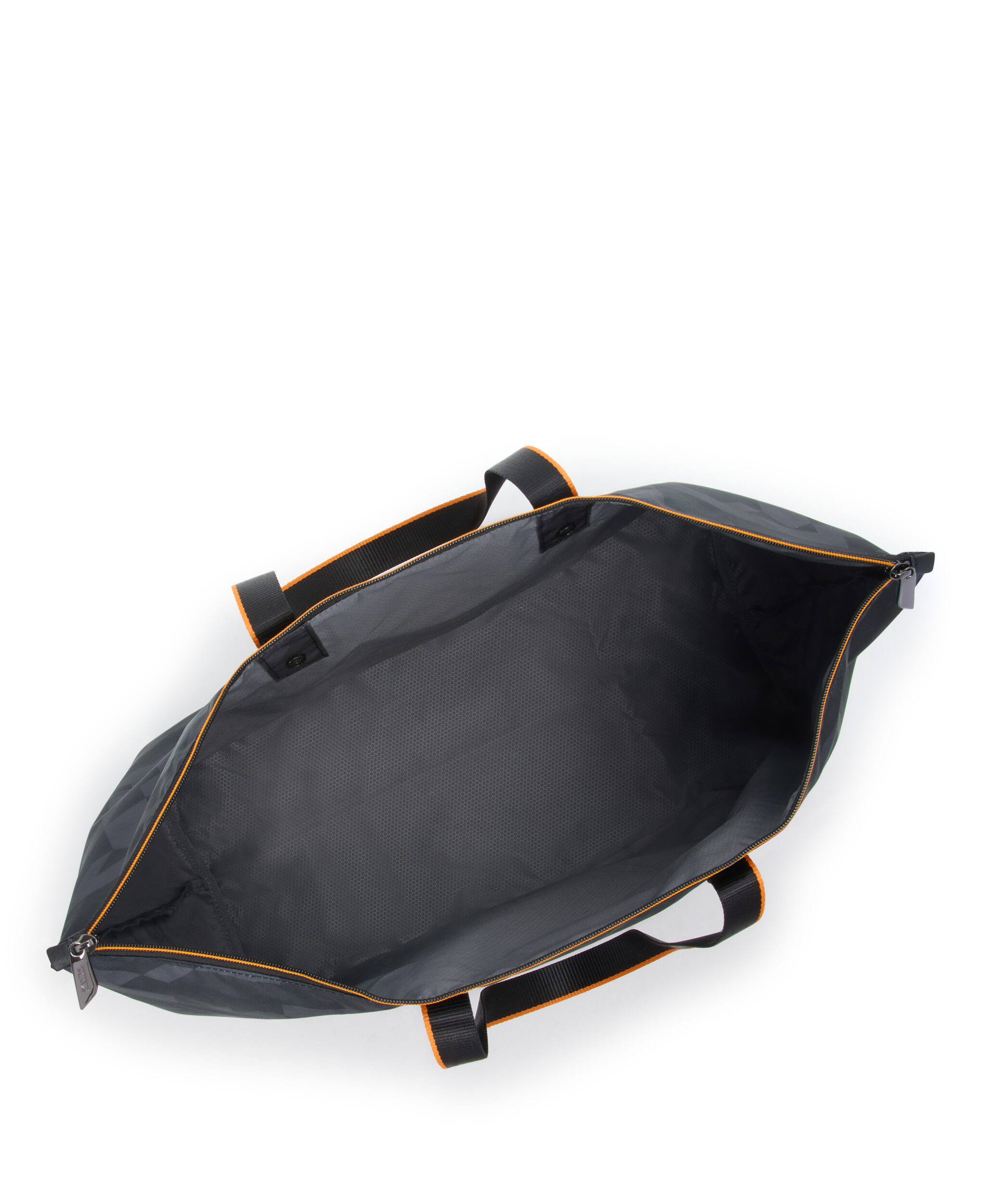 TUMI