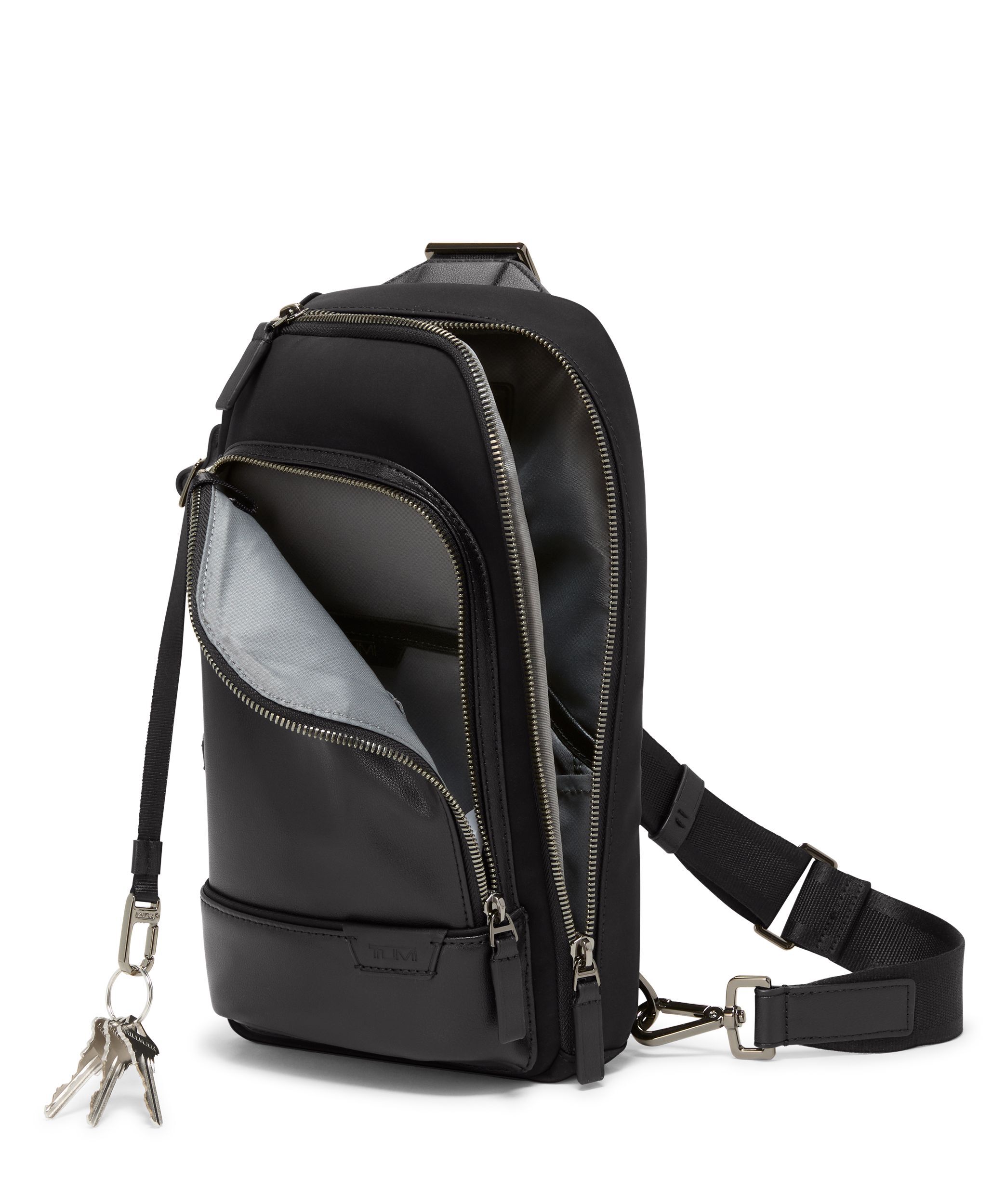 Harrison Gregory Sling Black | TUMI UK