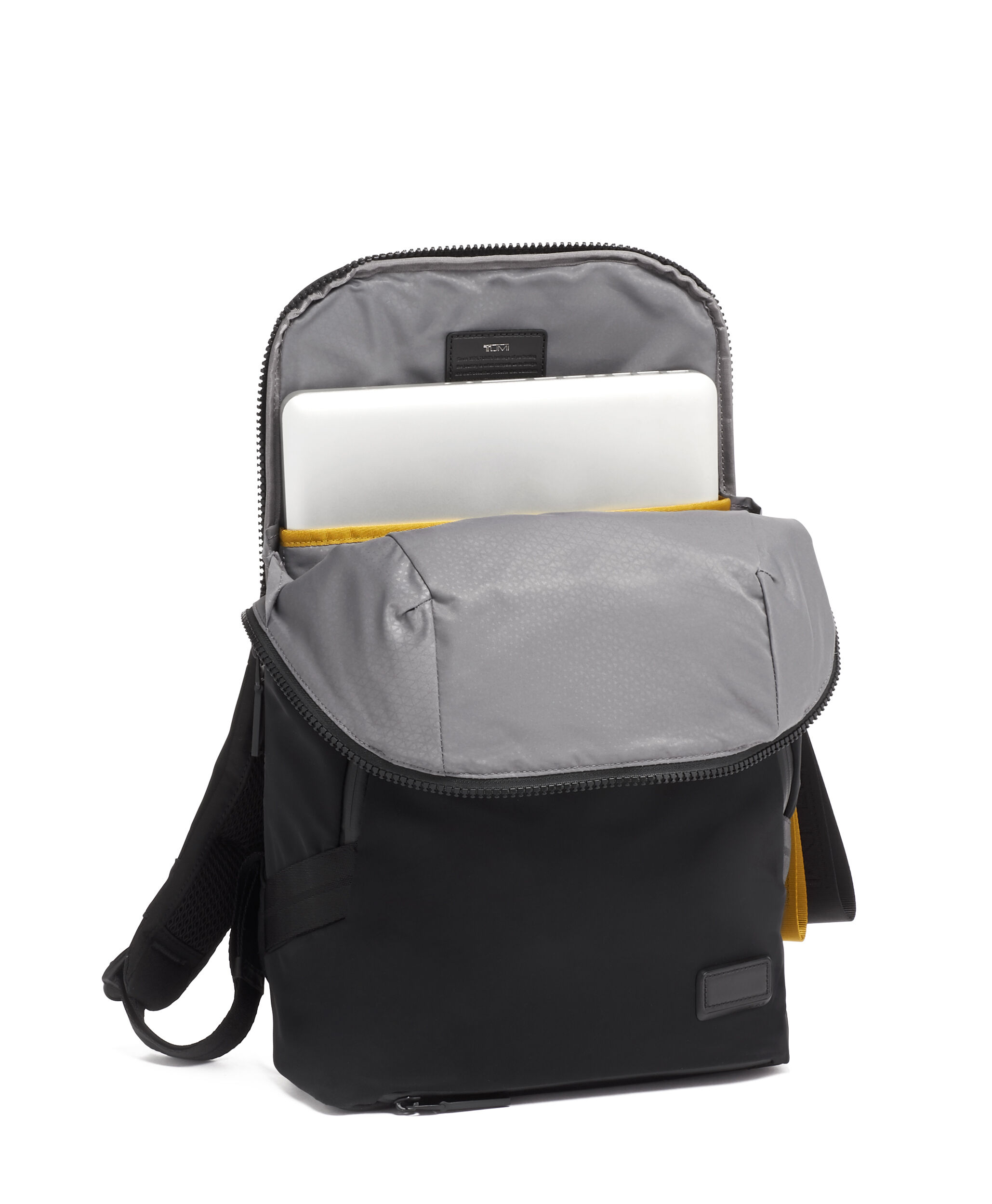 tumi tahoe ward backpack