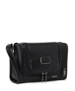 Alpha Hanging Travel Kit