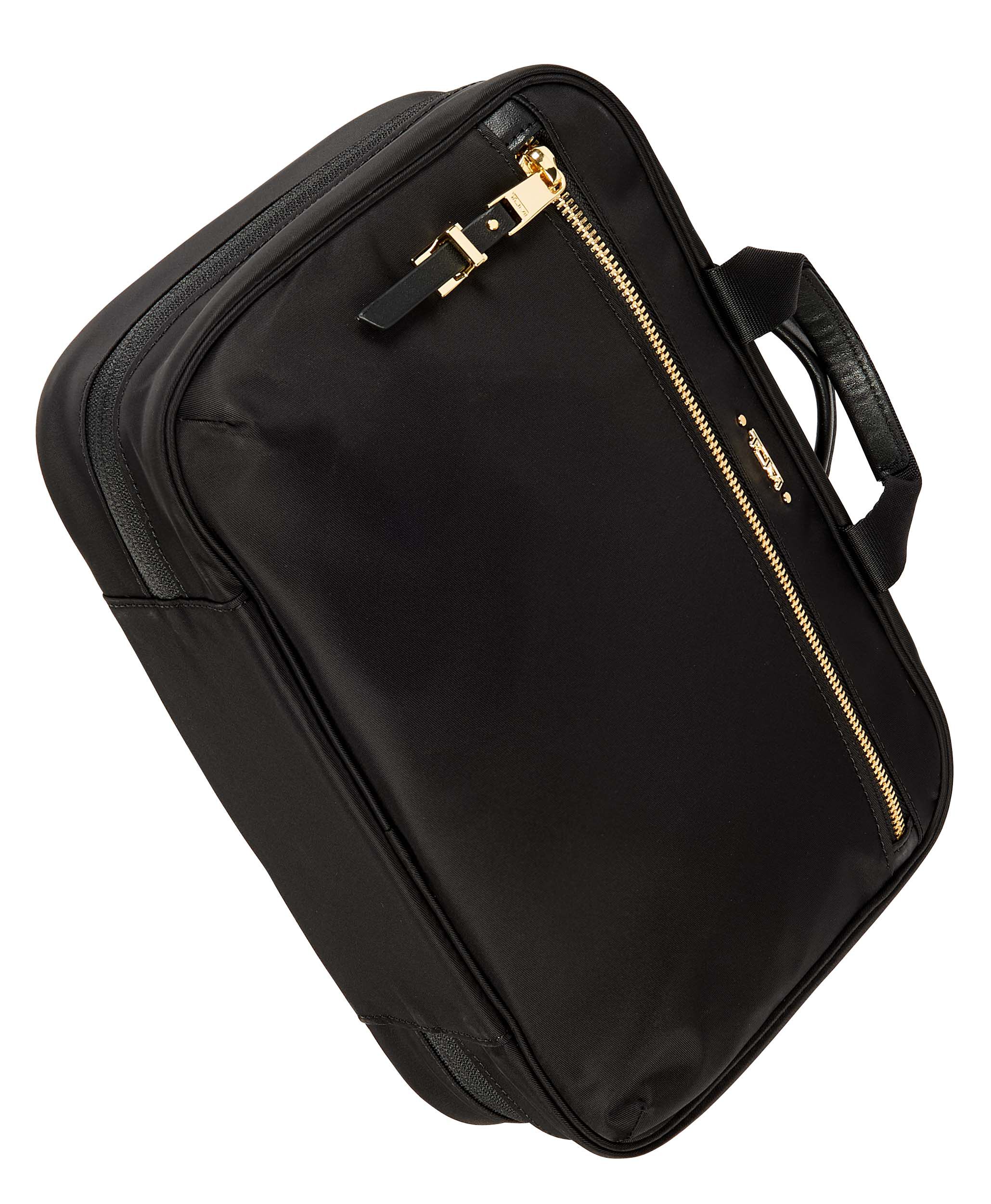 Tumi Synthetic Voyageur Madina Cosmetic Handbags in Black Womens Bags Makeup bags and cosmetic cases 