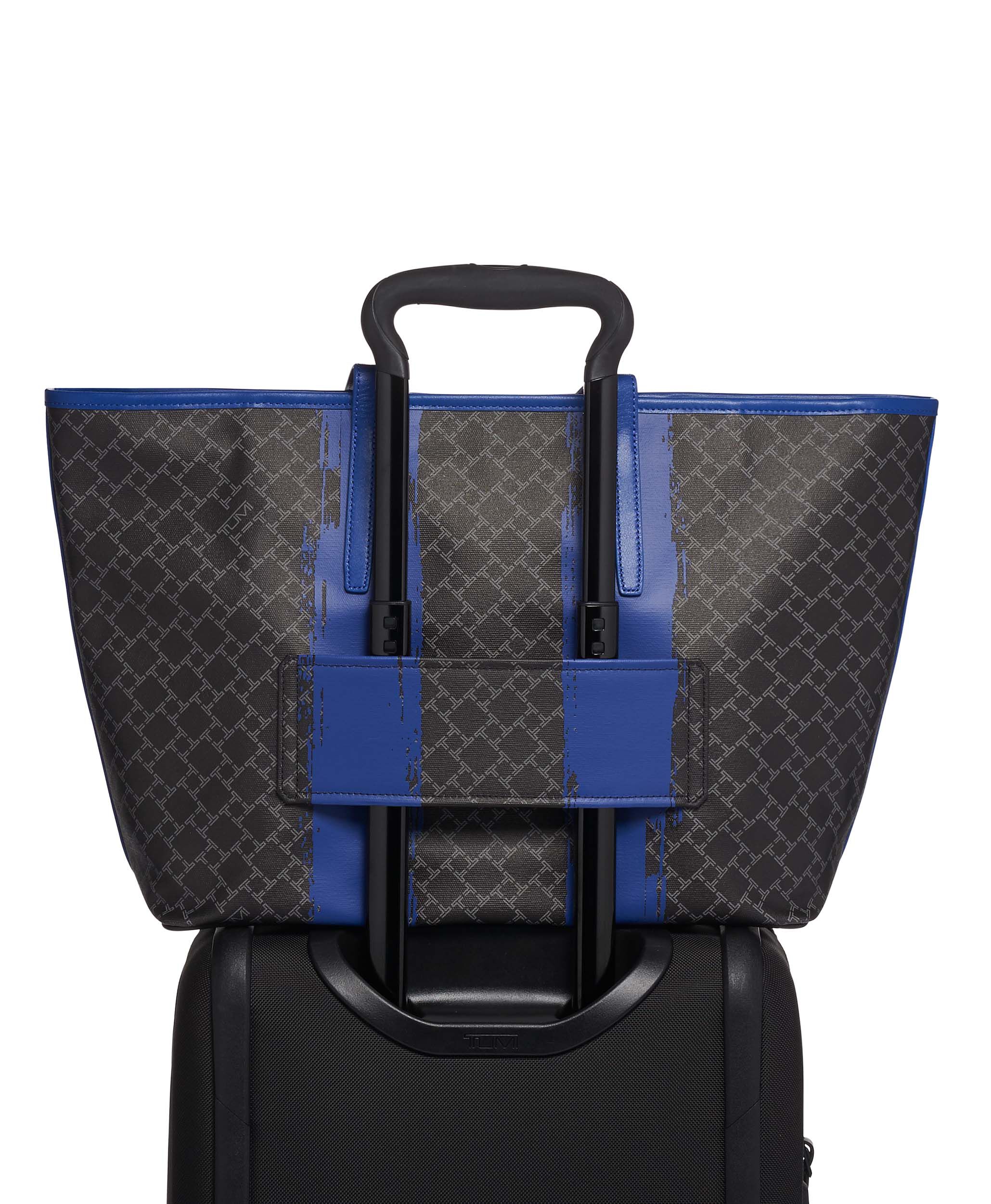 Tumi georgiana business tote 2025