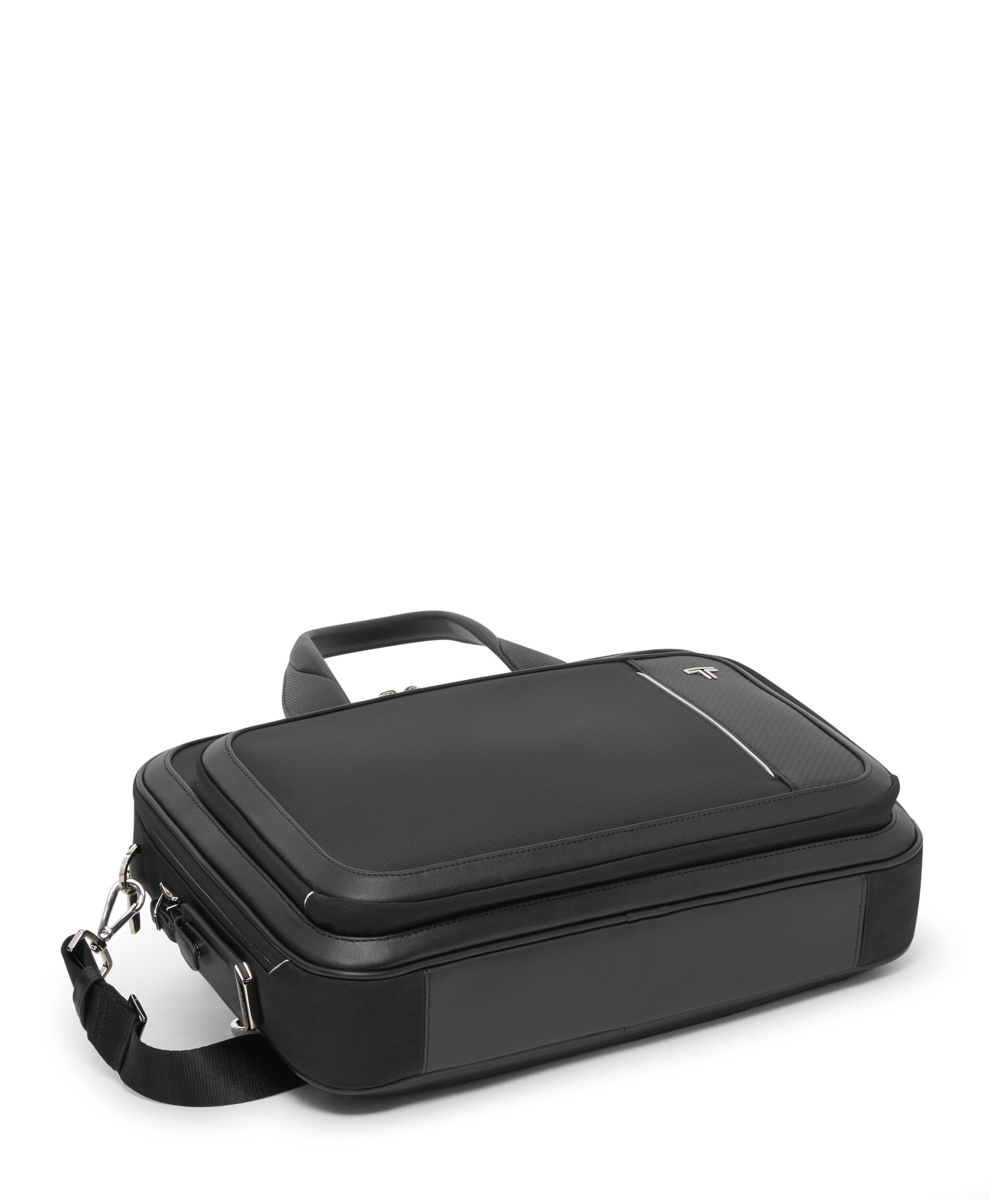 TUMI