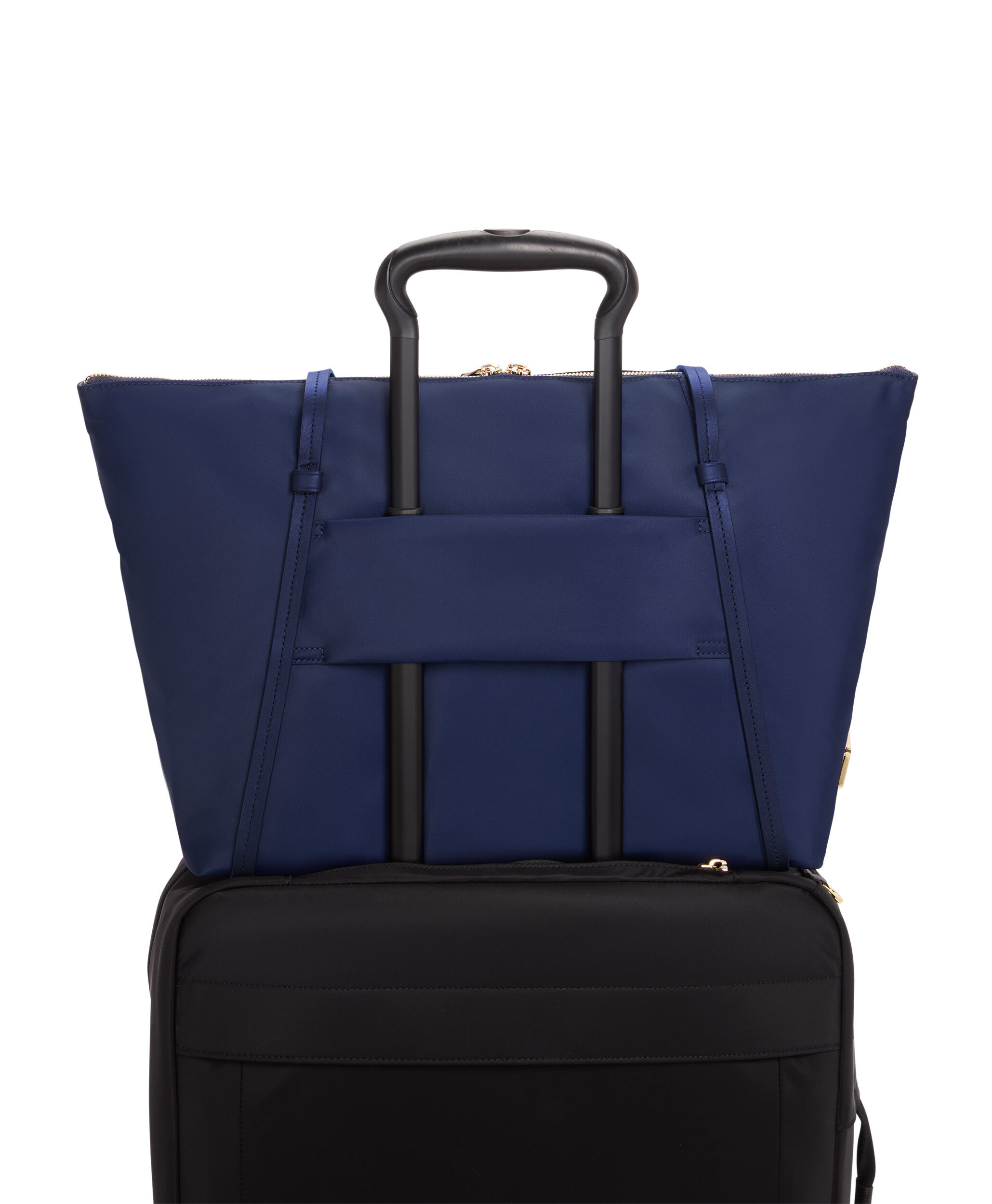 TUMI