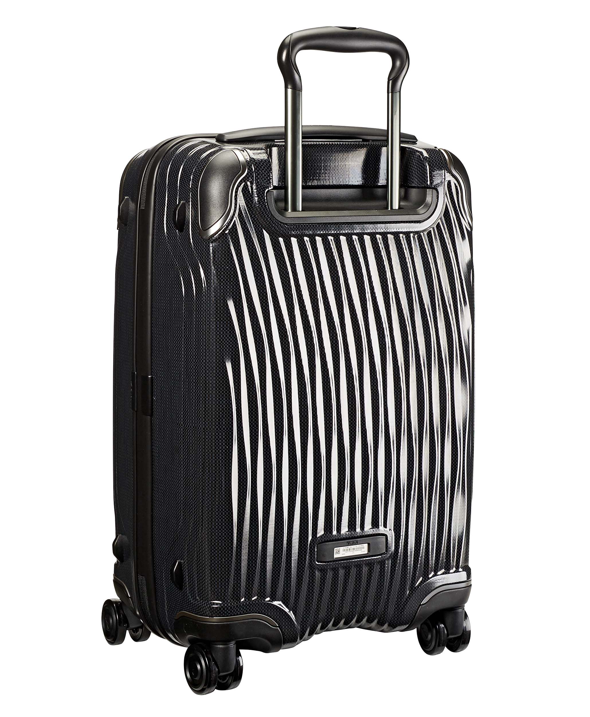 Tumi suitcase sale uk clearance