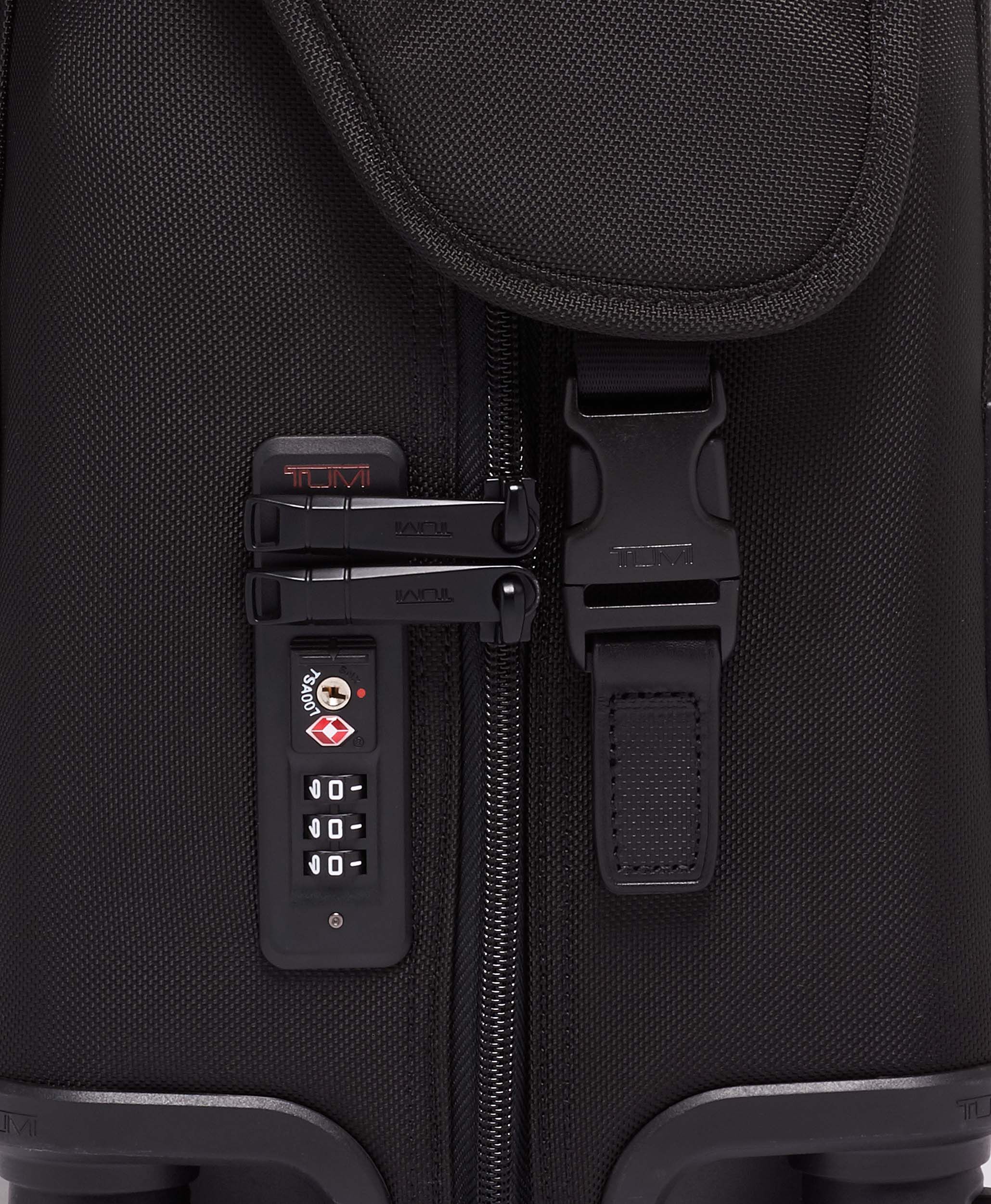 Tumi cabin luggage uk discount