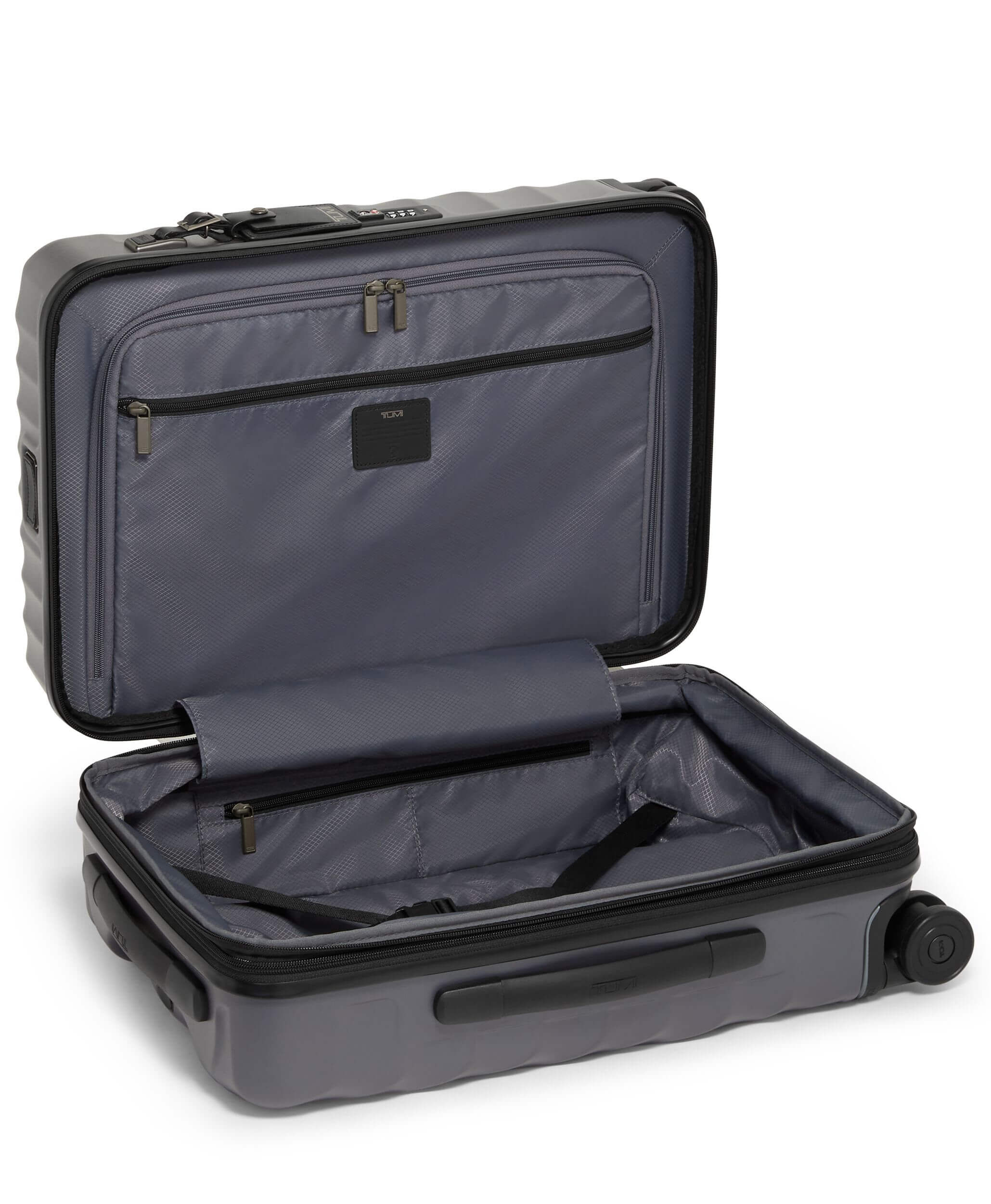 19 Degree International Expandable Carry On 55 cm TUMI UK
