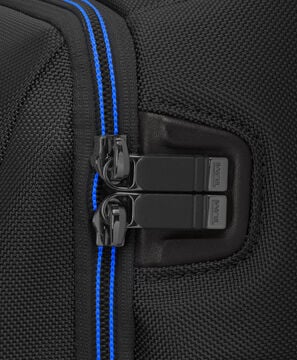 Alpha TUMI Brief Pack&reg;