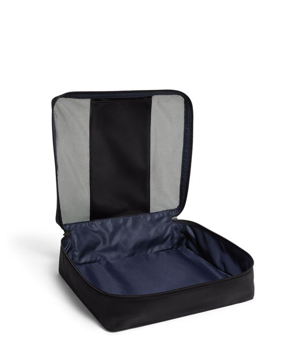 Tumi lunch bag clearance