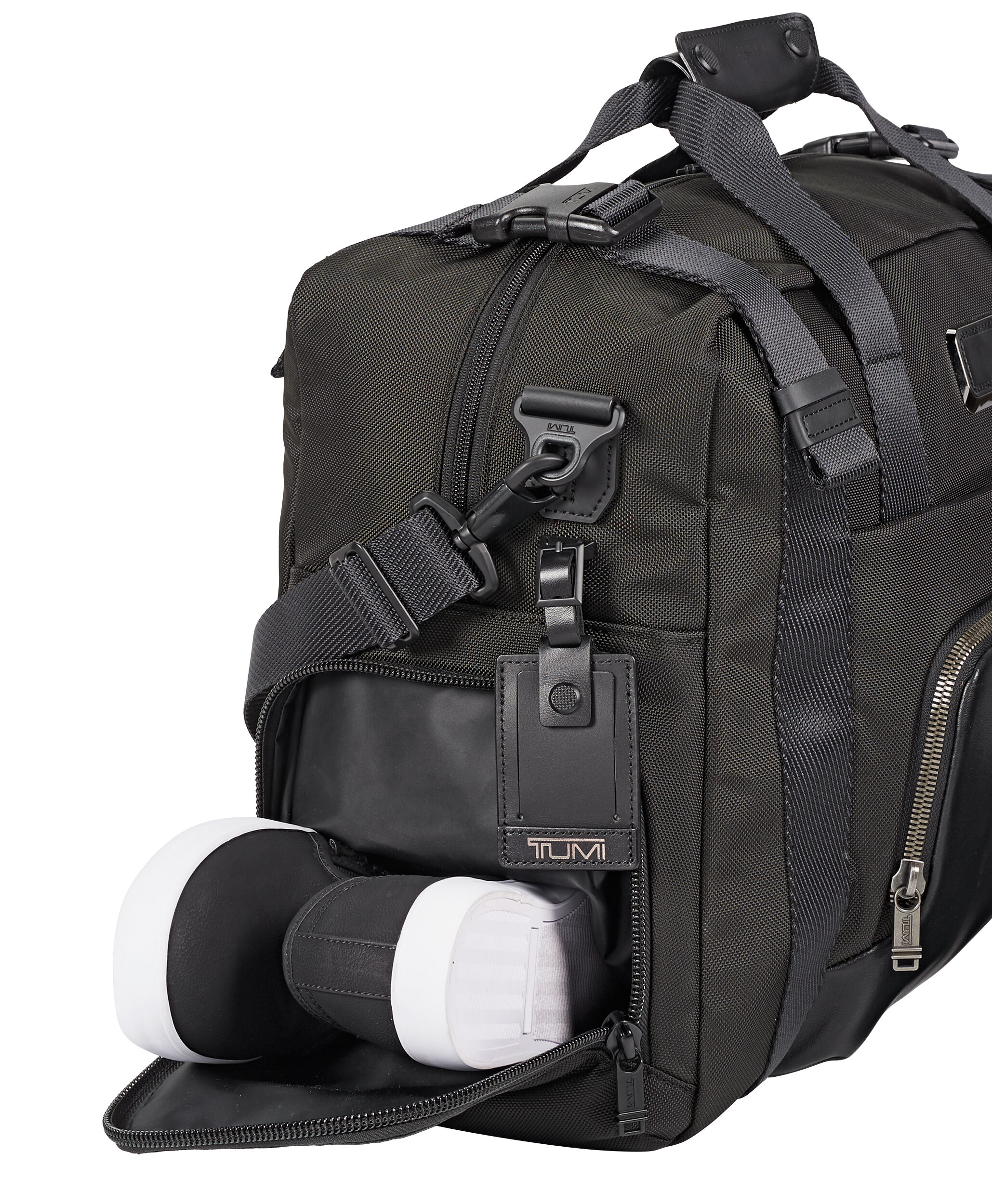 tumi alpha bravo buckley duffel