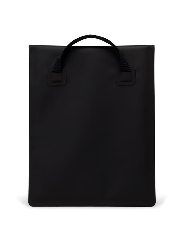 Tumi magnetic hot sale laptop sleeve