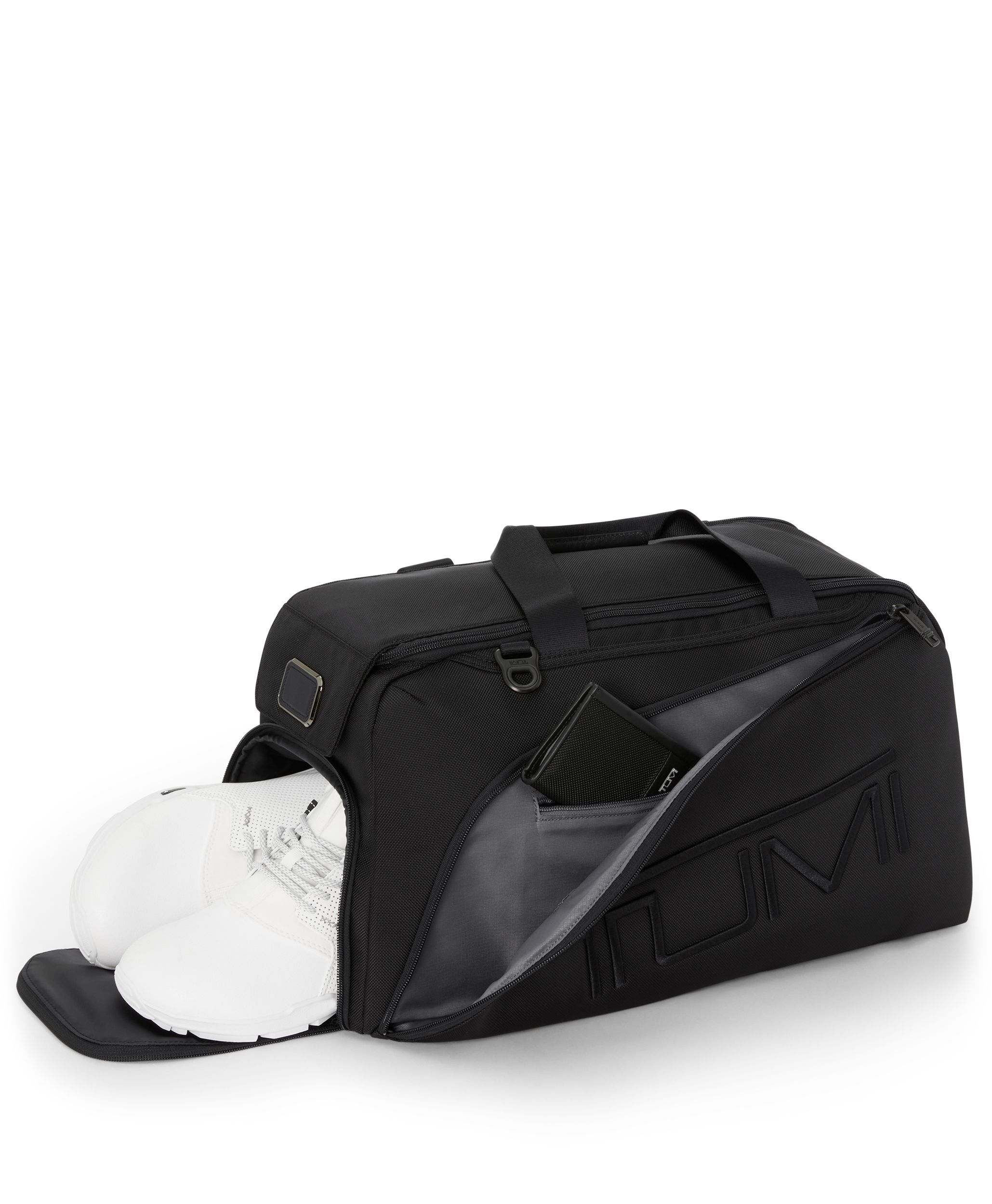 Alpha 3 Golf Duffel Black | TUMI UK
