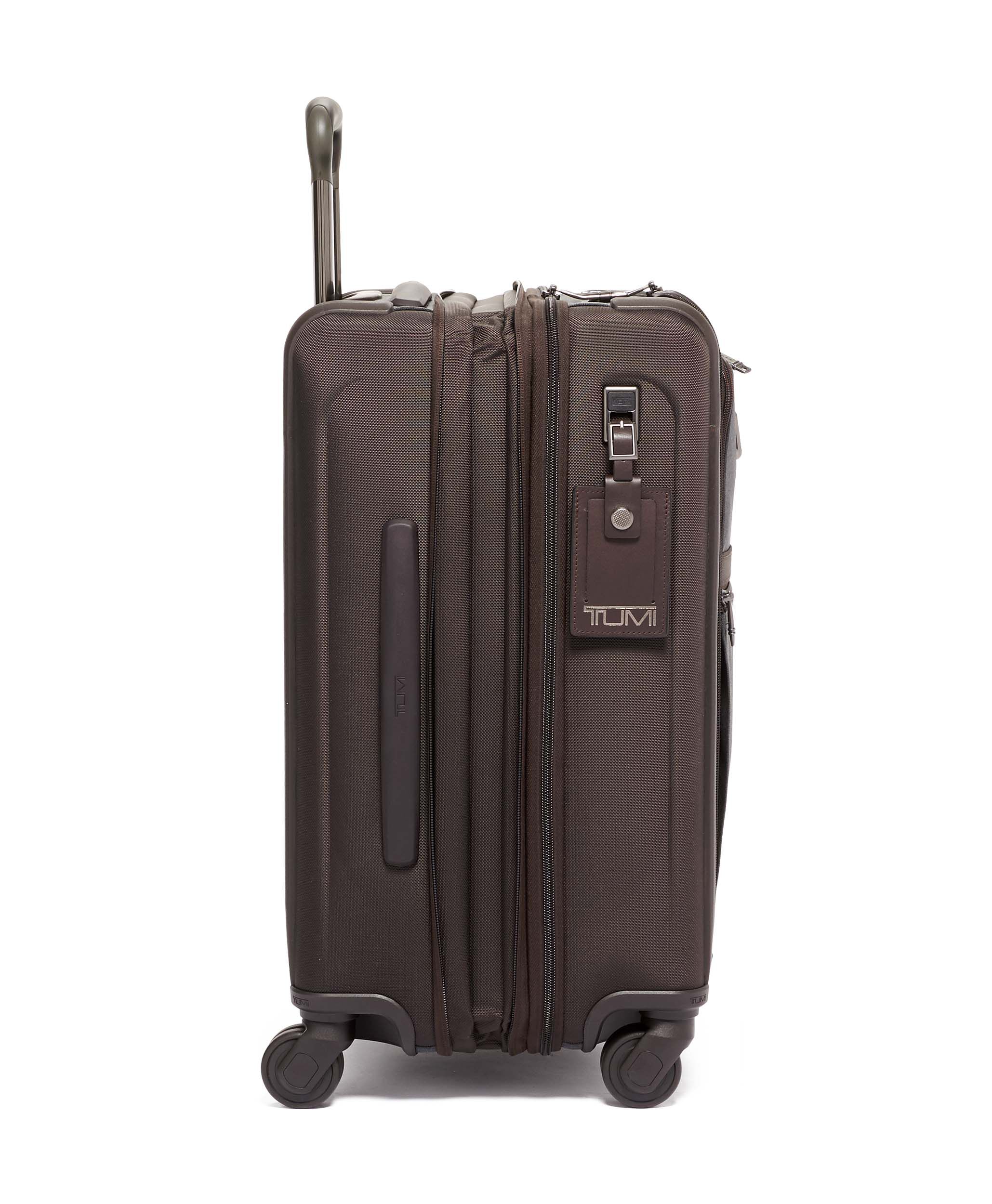 Tumi alpha cheap 3 usb port