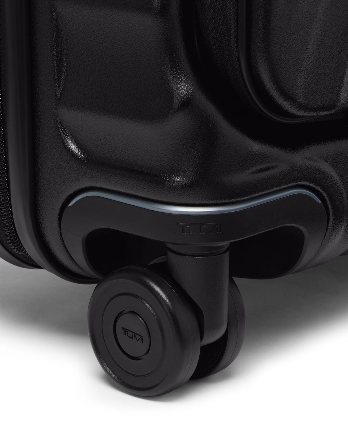 19 Degree Front Access Large Front Access Expandable Cabin