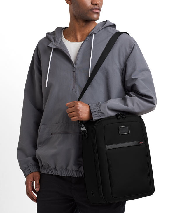 Tumi shoe bag hotsell
