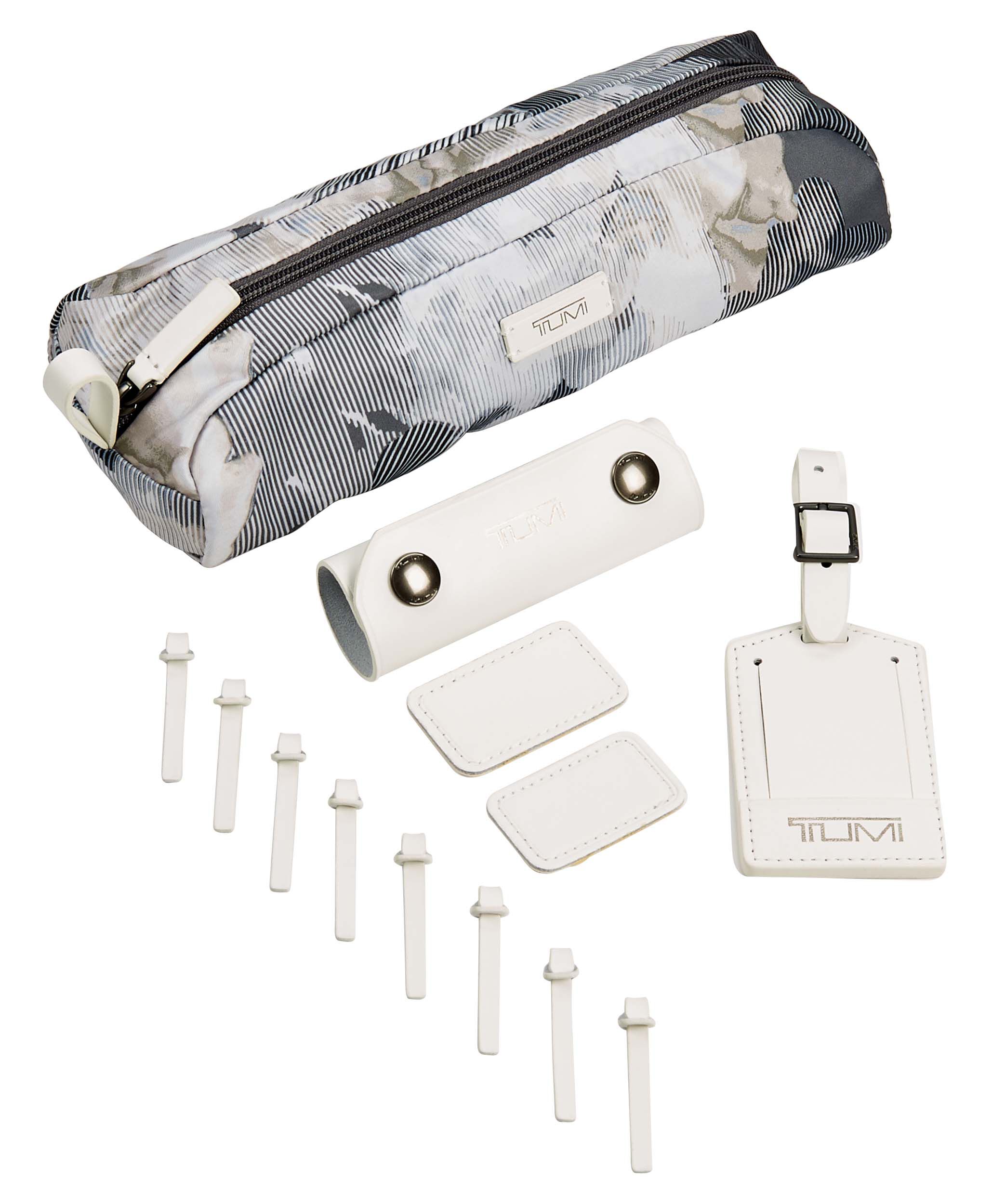 tumi medium kit