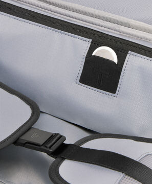 ALPHA Dual Access Expandable Cabin