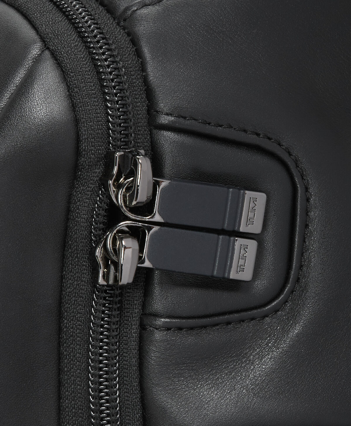 Alpha Large 17&rdquo; Expandable Backpack