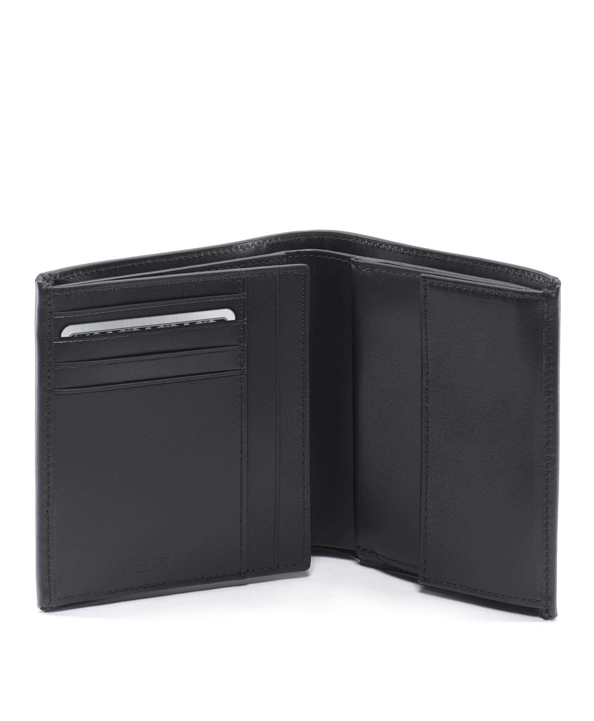 Nassau Flip Coin Wallet Black | TUMI UK
