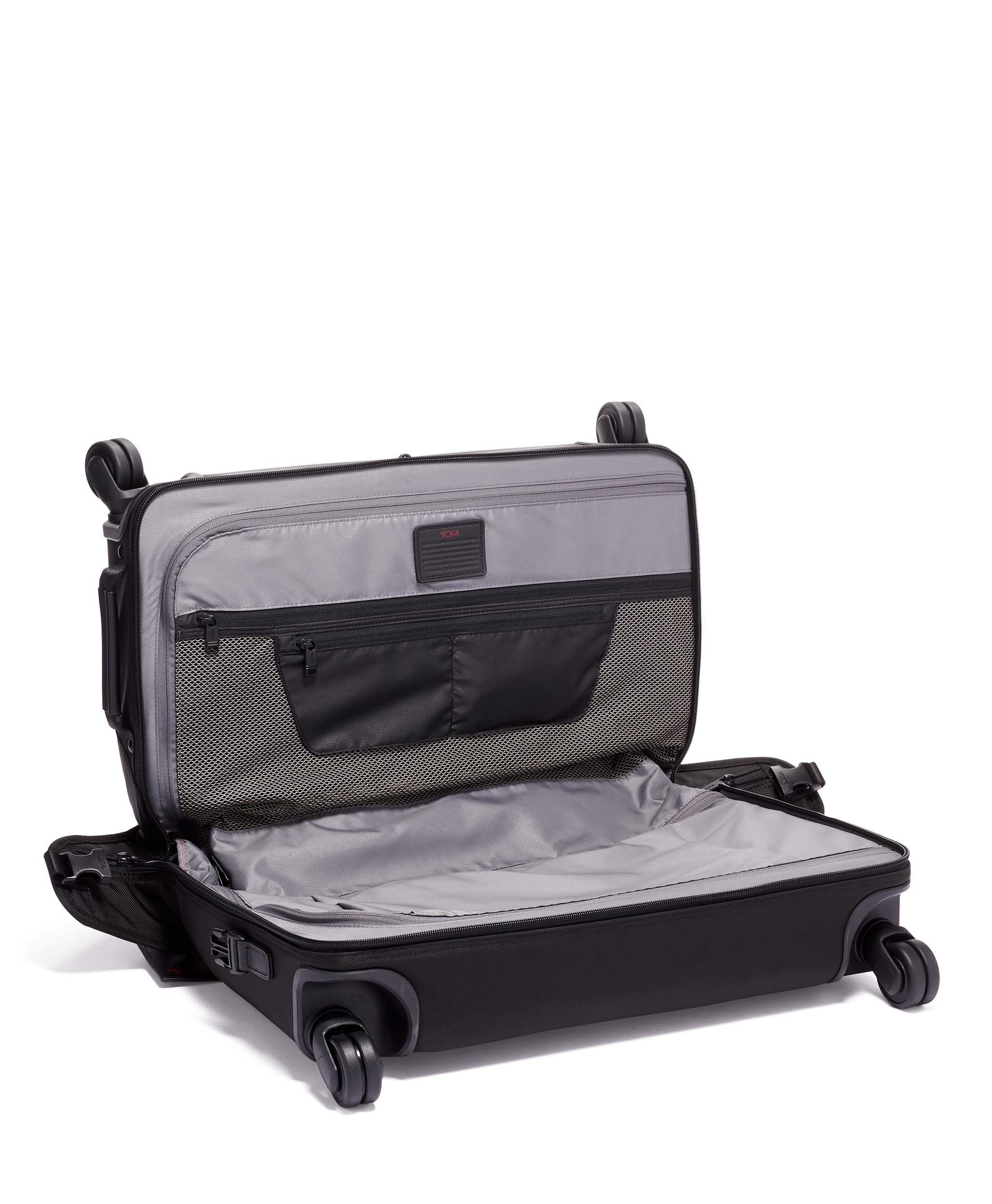 Tumi alpha 3 extended trip 4 wheeled garment bag hotsell