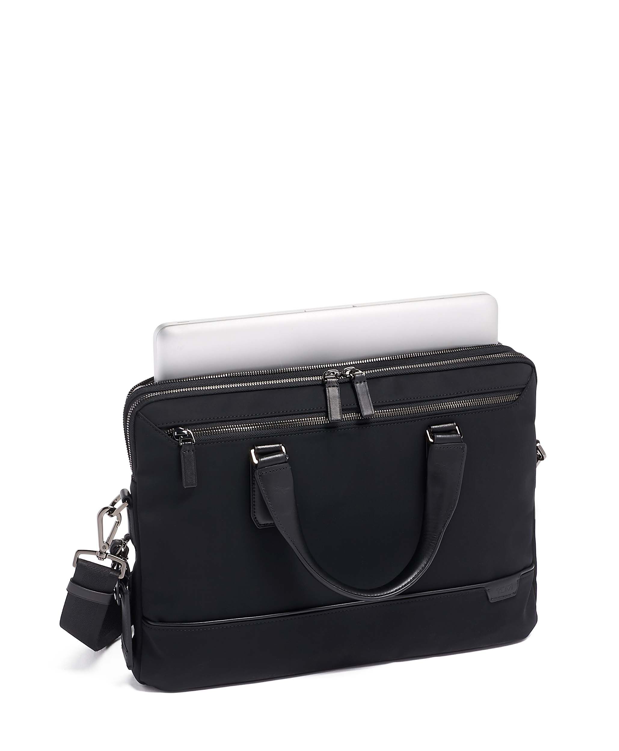 Tumi slim hotsell messenger bag