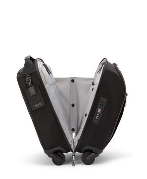 Voyageur L&eacute;ger Compact Front Pocket Cabin