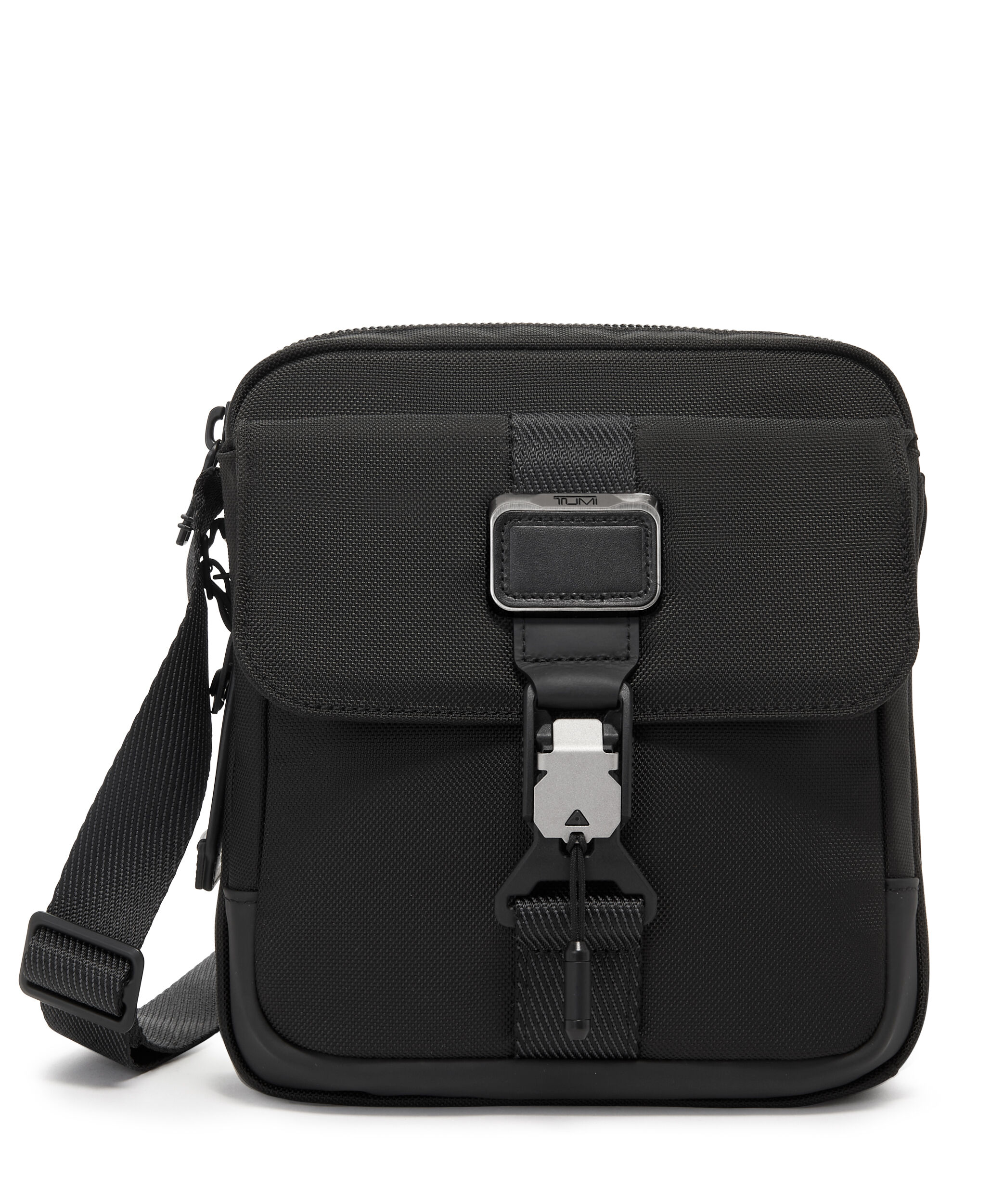 Tumi cross bag clearance