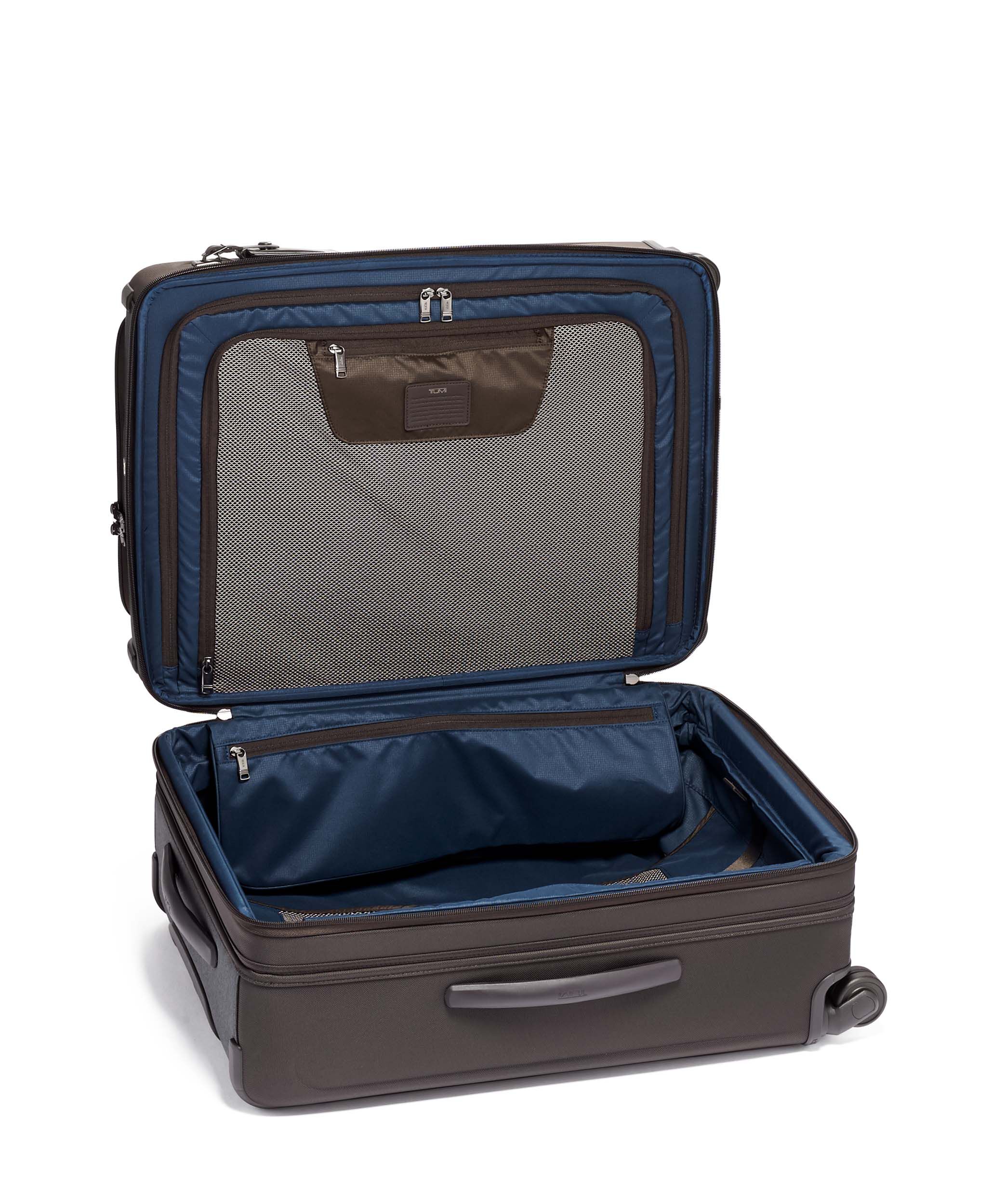 tumi tie case