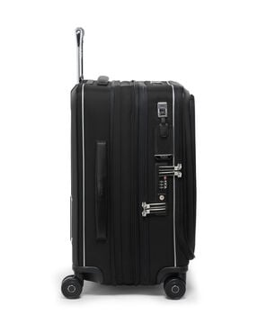 Arriv&eacute; Dual Access Expandable Cabin