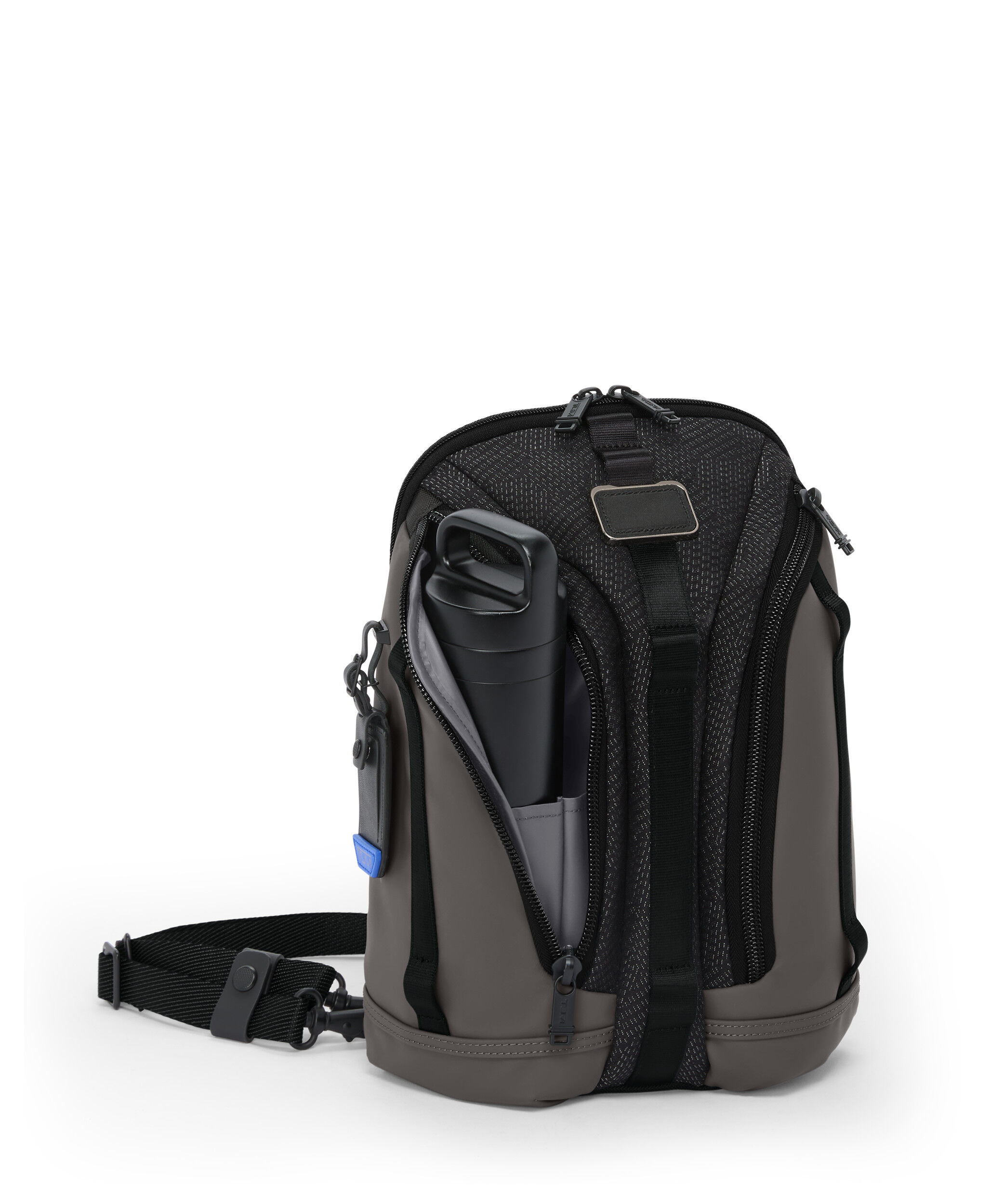 Waist Packs, Belt Bags & Slings | TUMI
