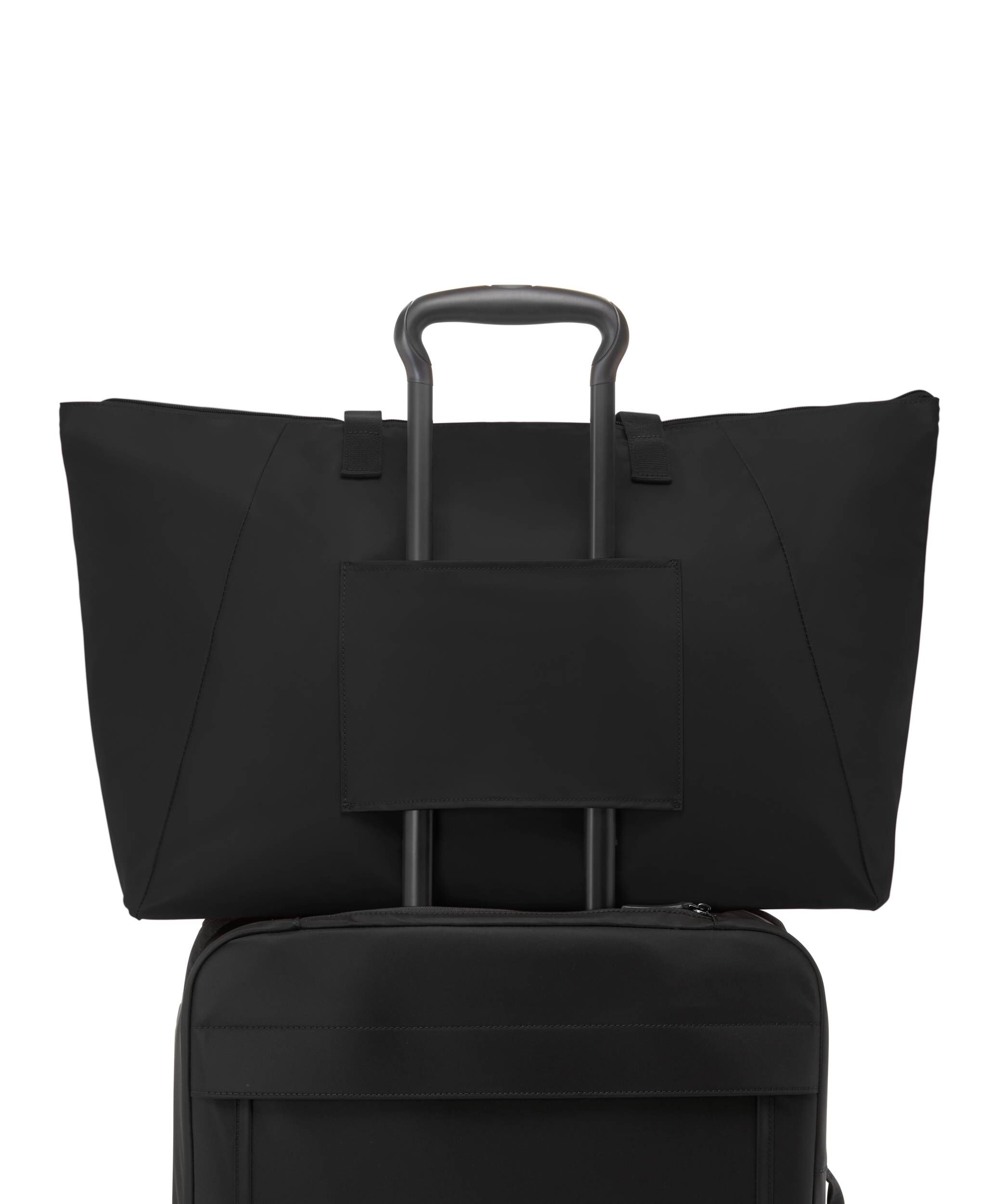 Tumi voyageur just in case tote online