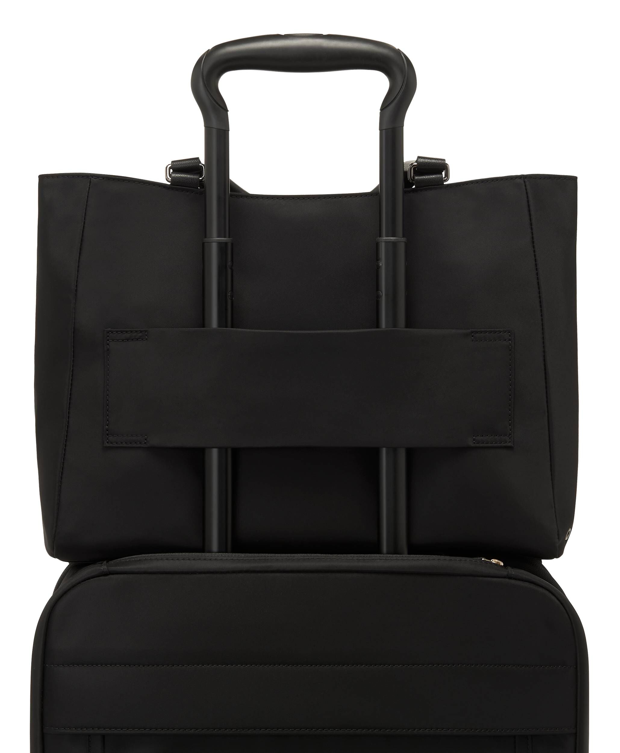 Tumi voyageur tote deals