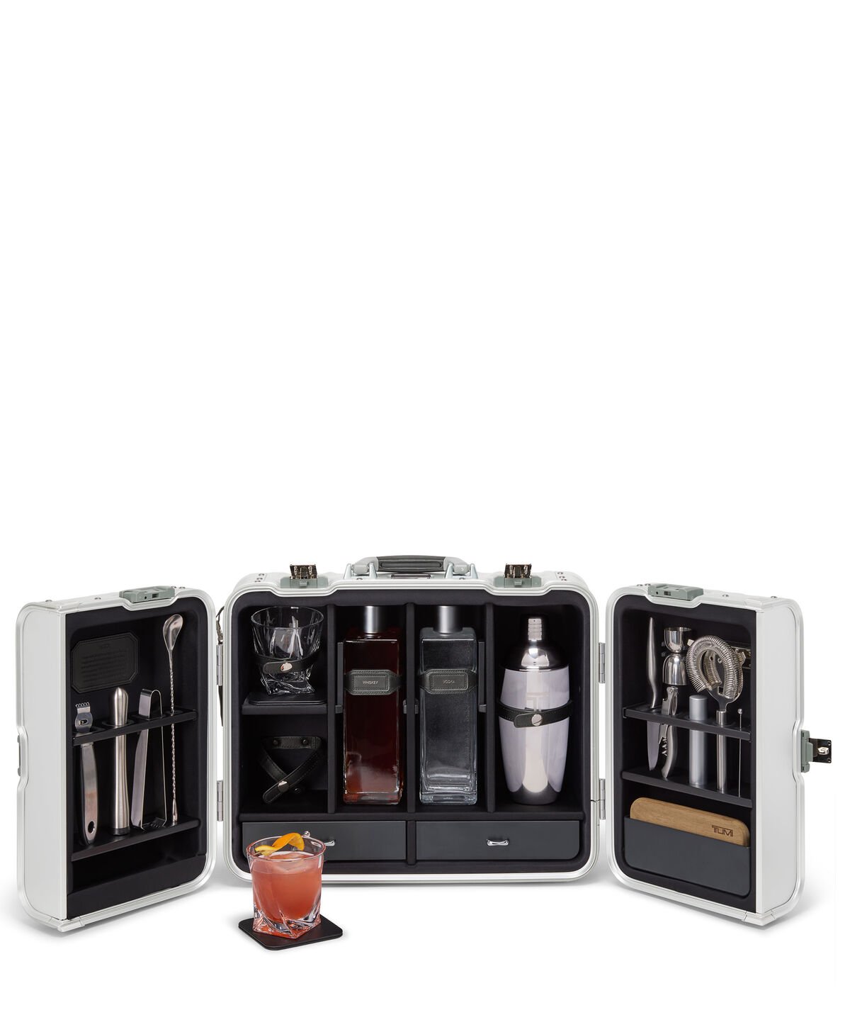 TUMI Bar Set