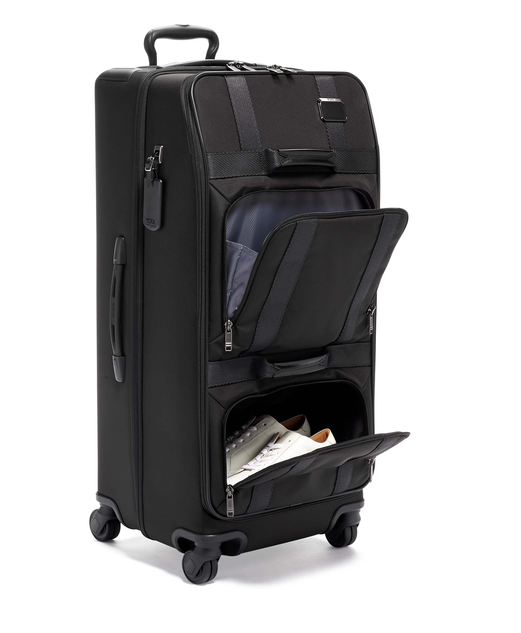 tumi merge wheeled duffel packing case