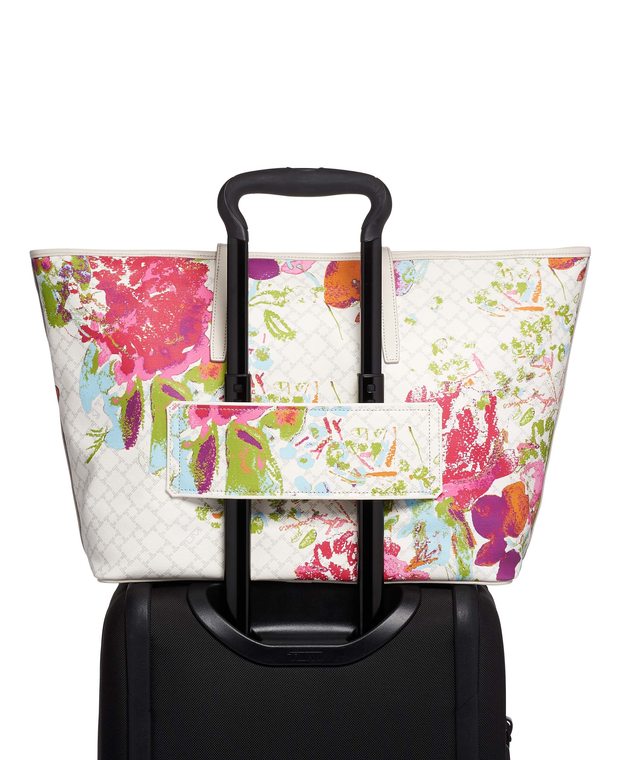 tumi totes everyday tote