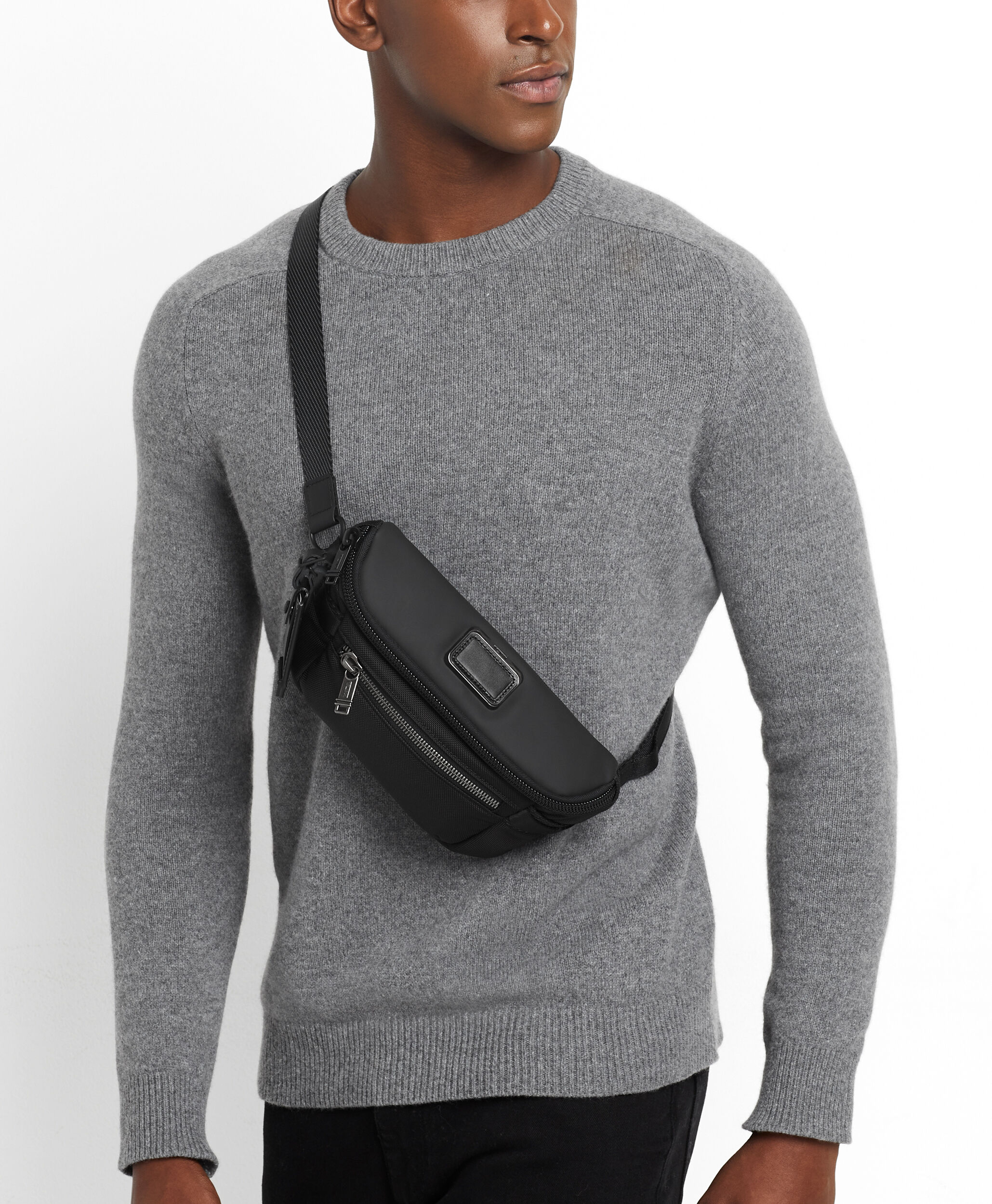 Tumi alpha discount bravo waist bag