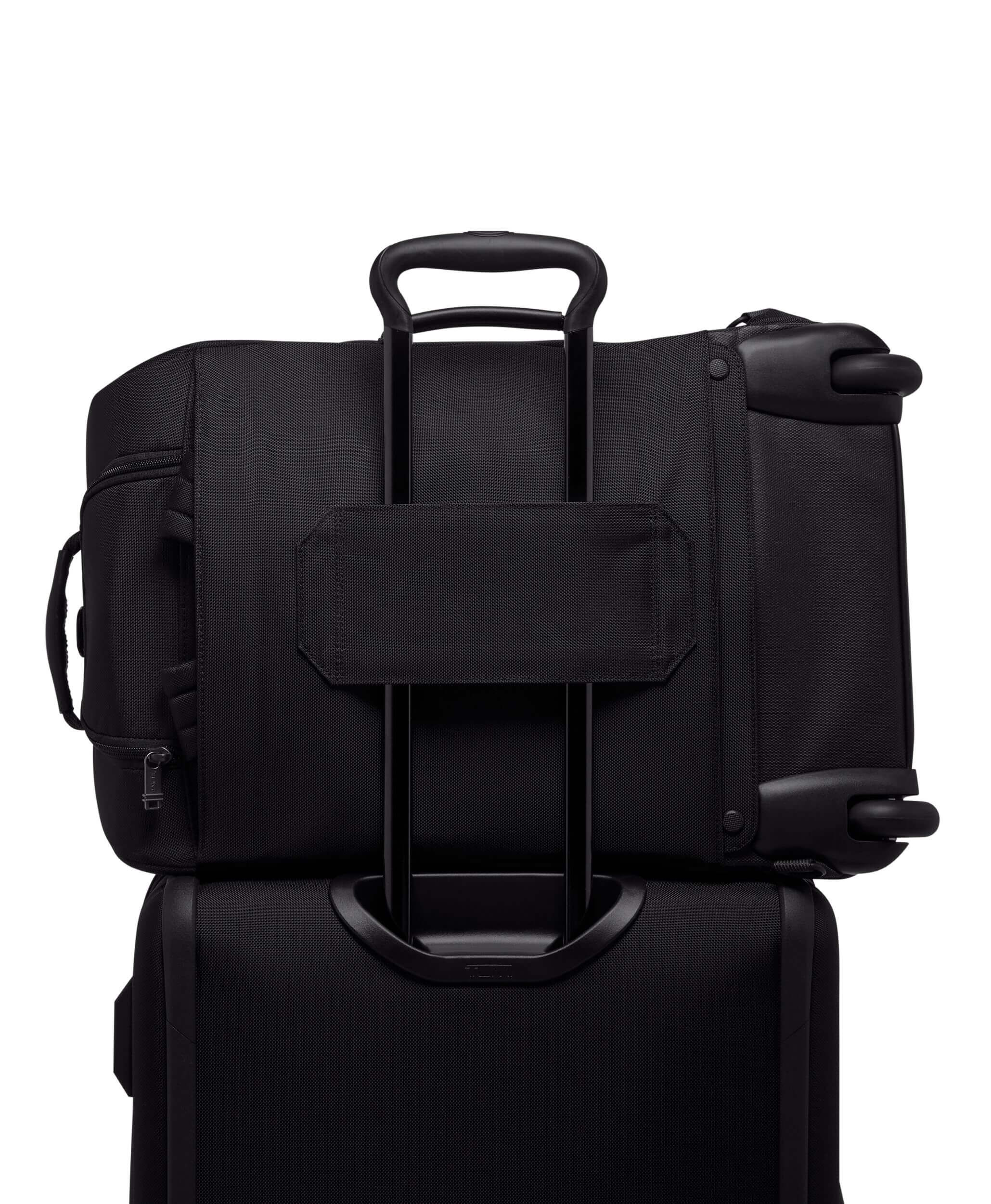 Tumi hotsell alpha duffel