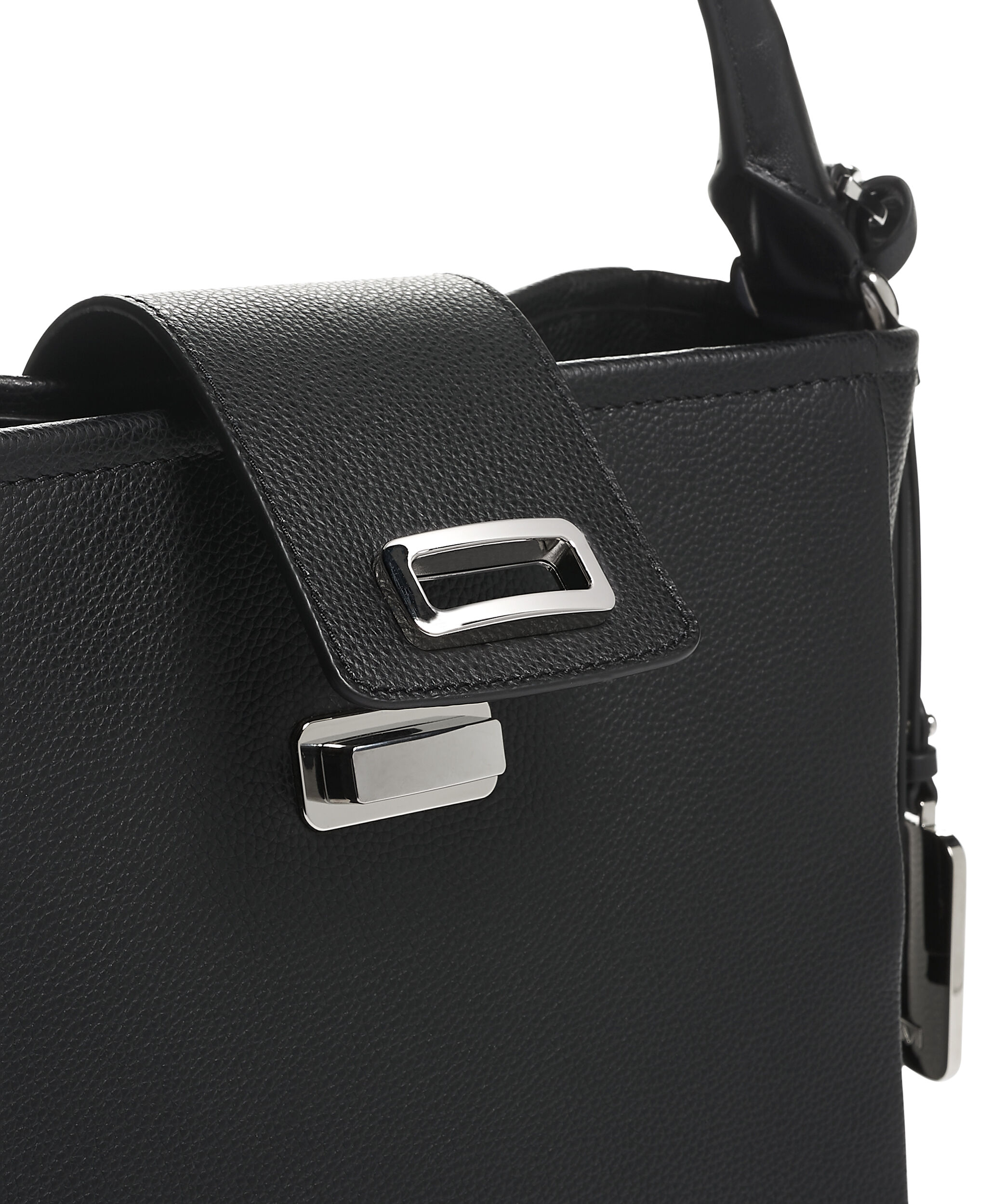 tumi purses clearance