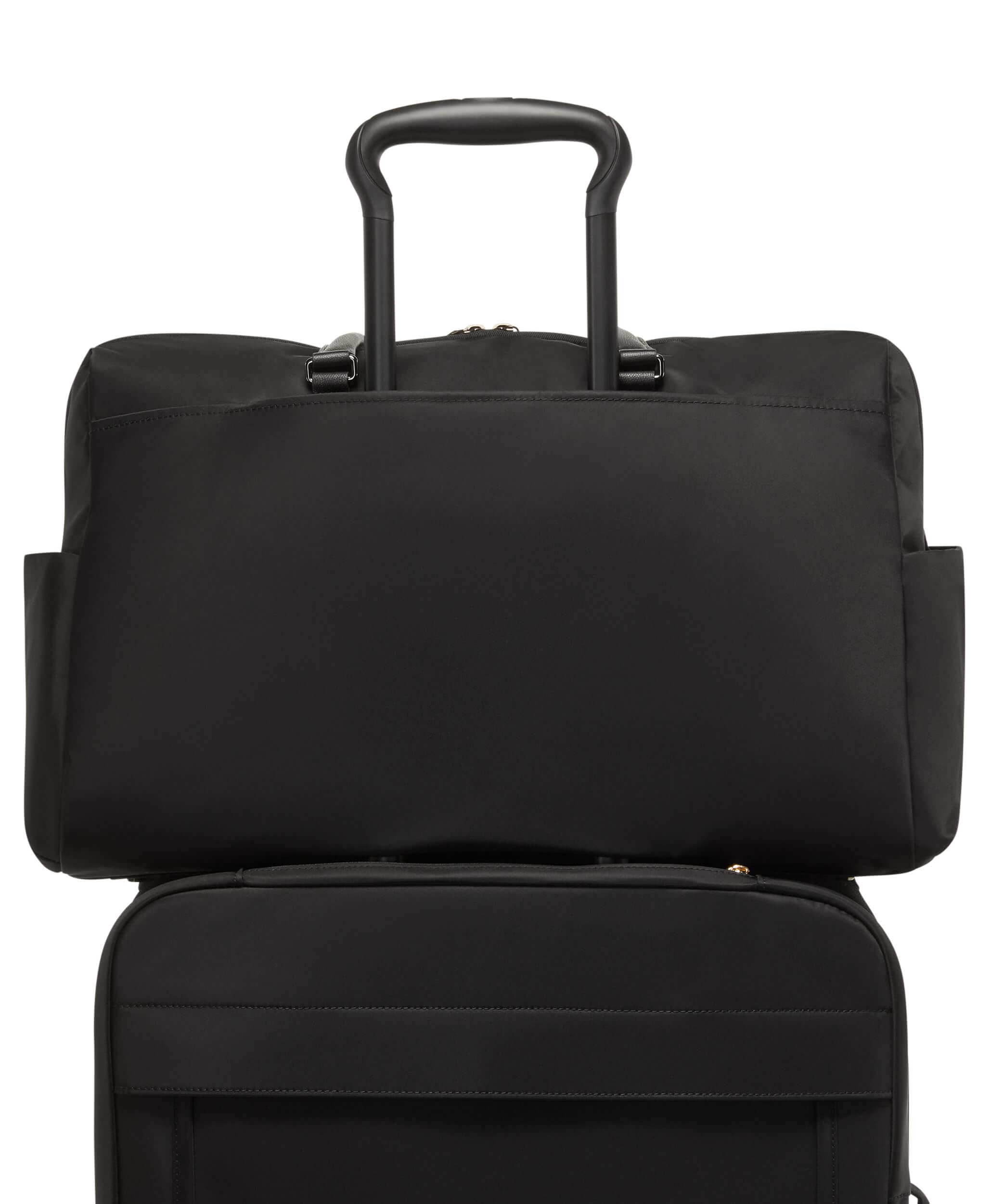 Tumi weekender duffel on sale