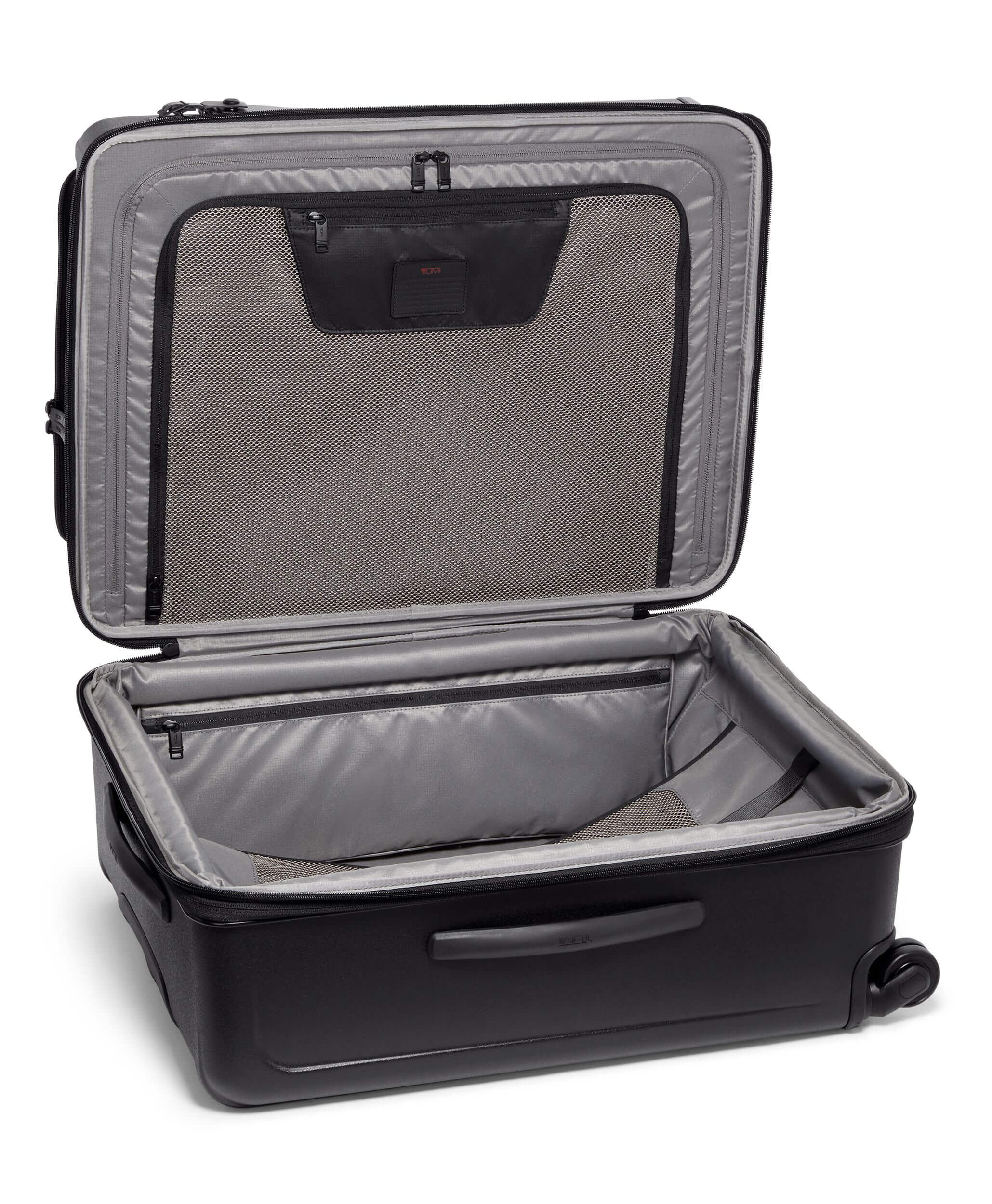 Discount tumi sales carry on luggage